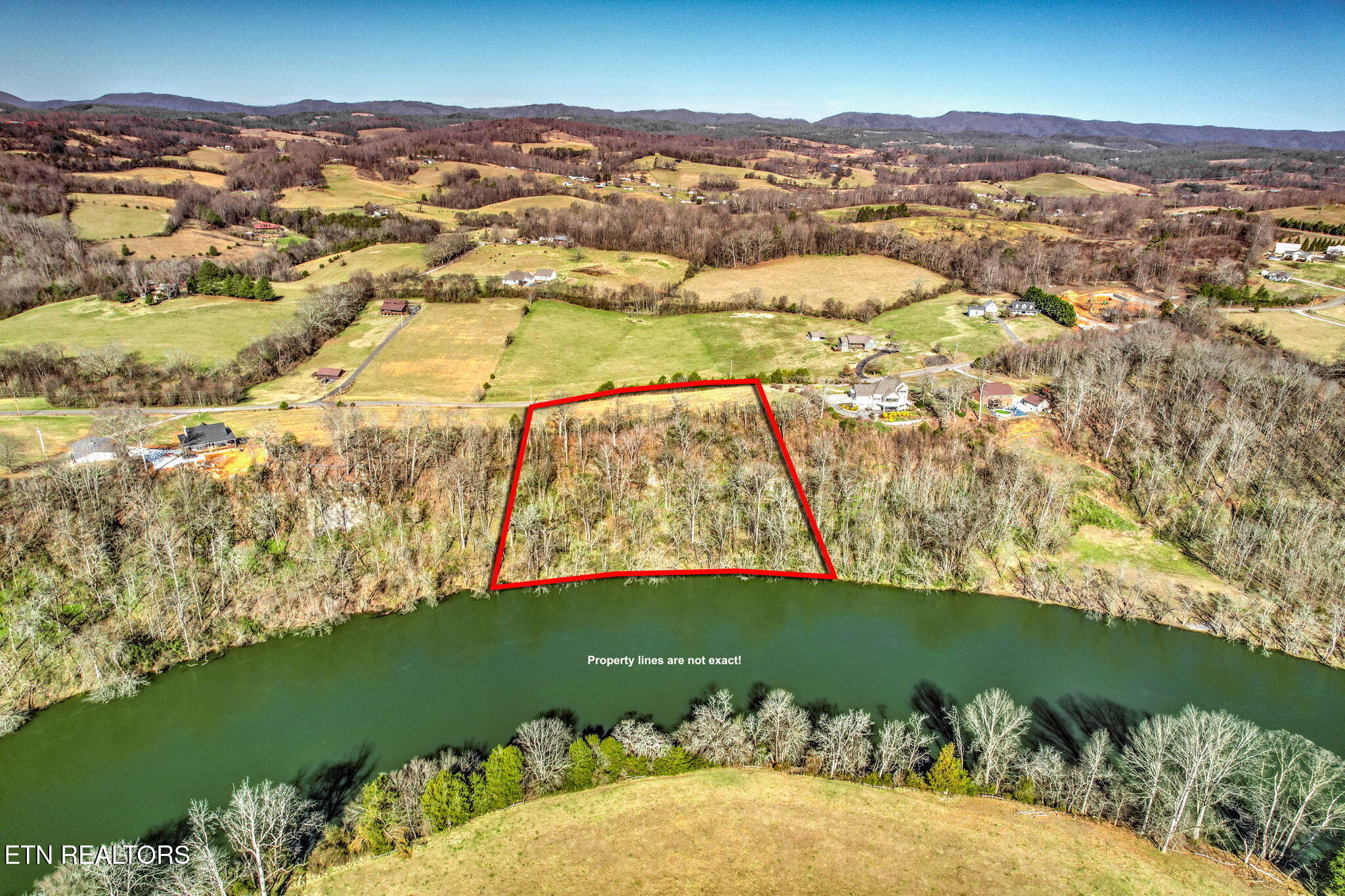 Holston River Drive Rutledge TN 37861