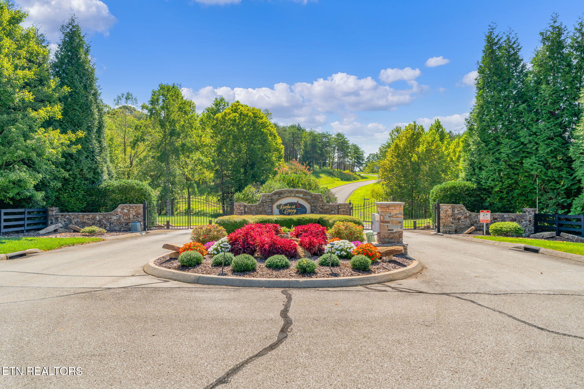 104 Blue Heron Harriman TN 37748