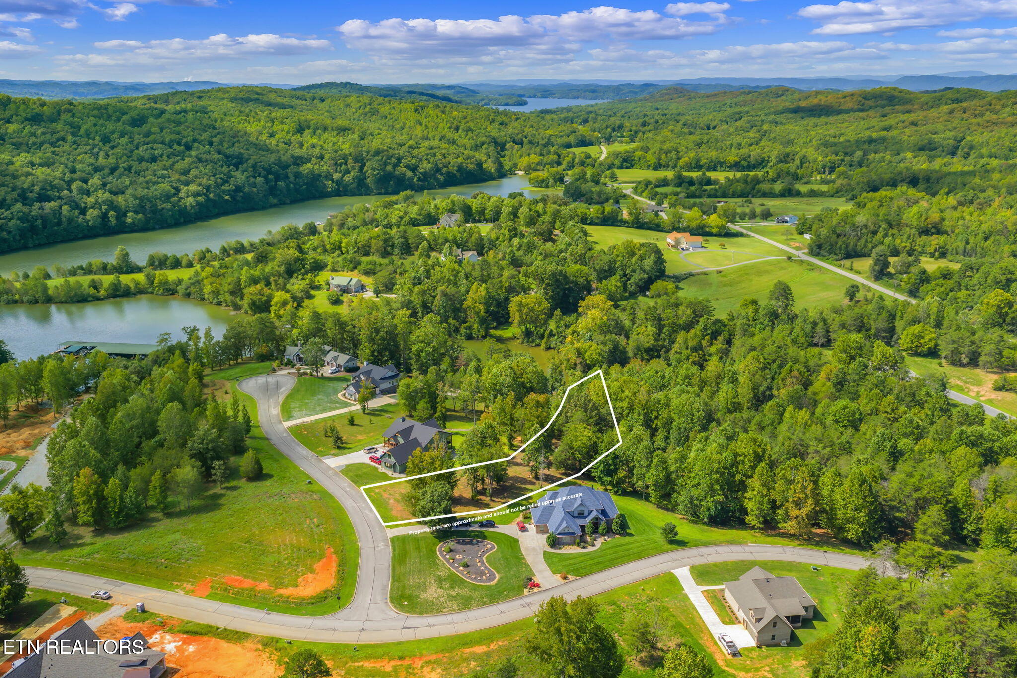 104 Blue Heron Harriman TN 37748