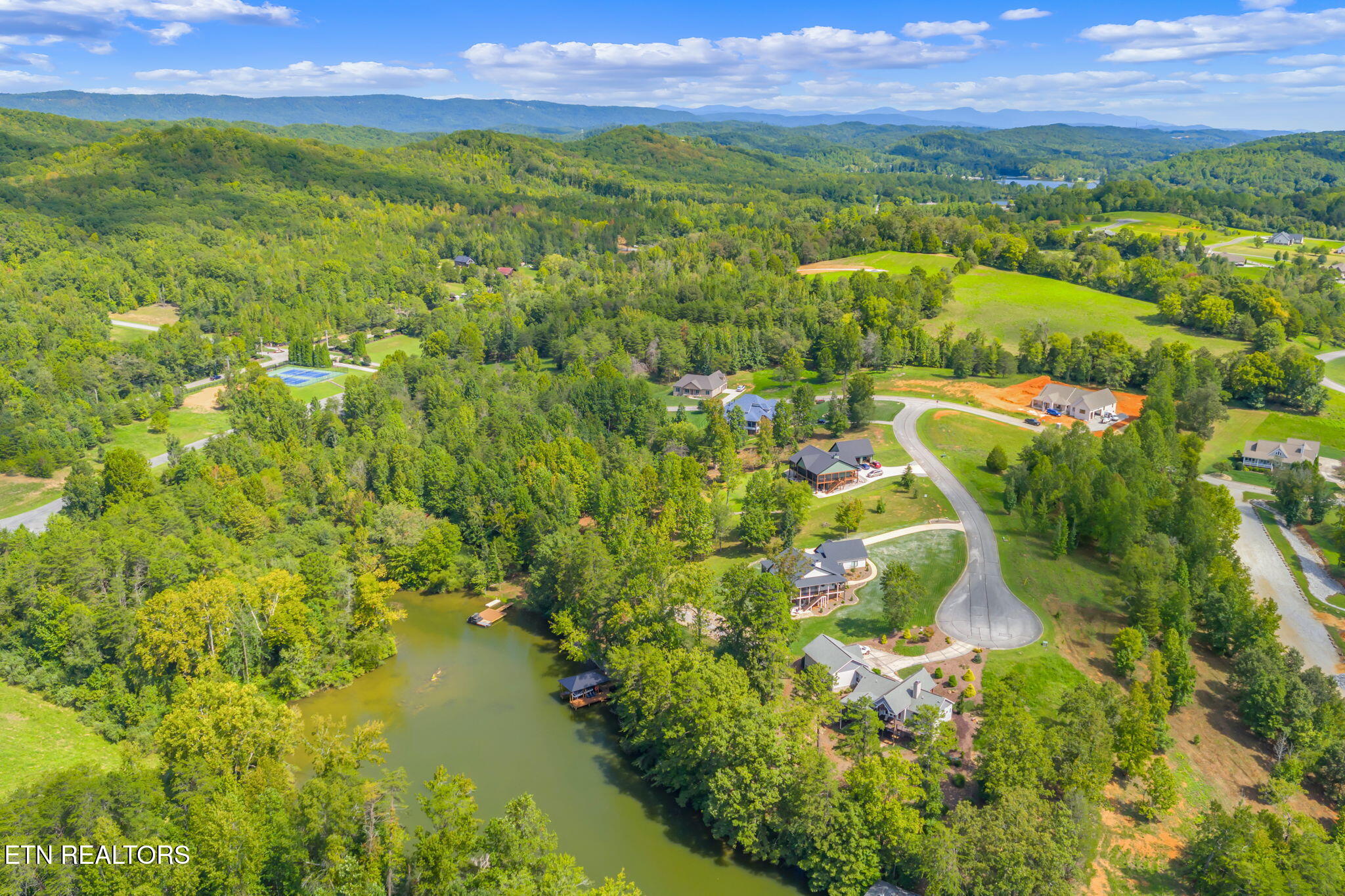 104 Blue Heron Harriman TN 37748