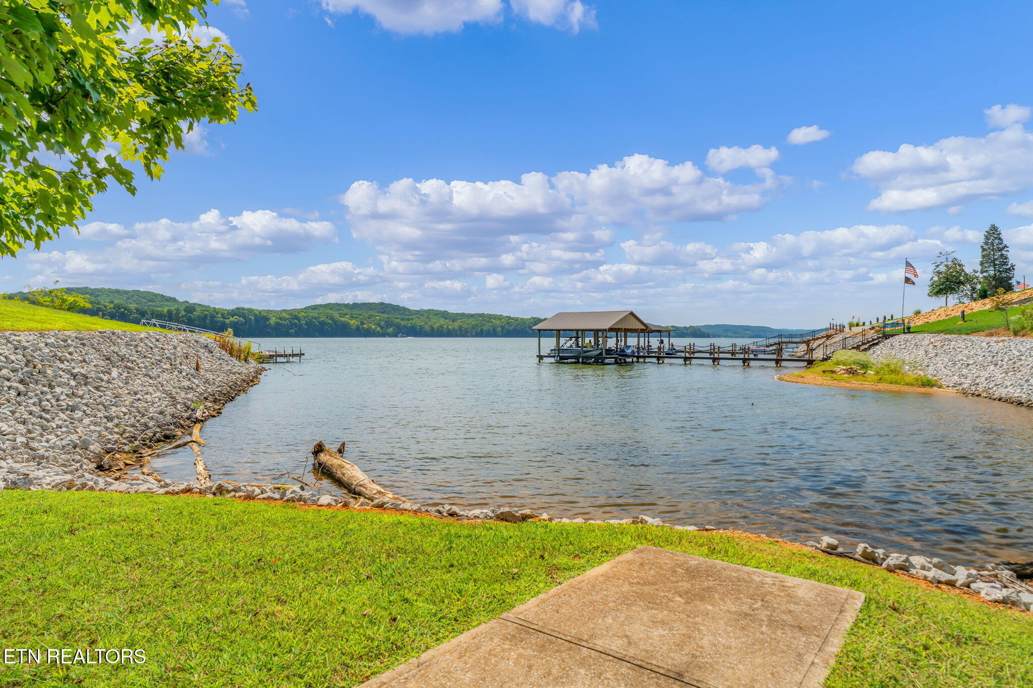 104 Blue Heron Harriman TN 37748