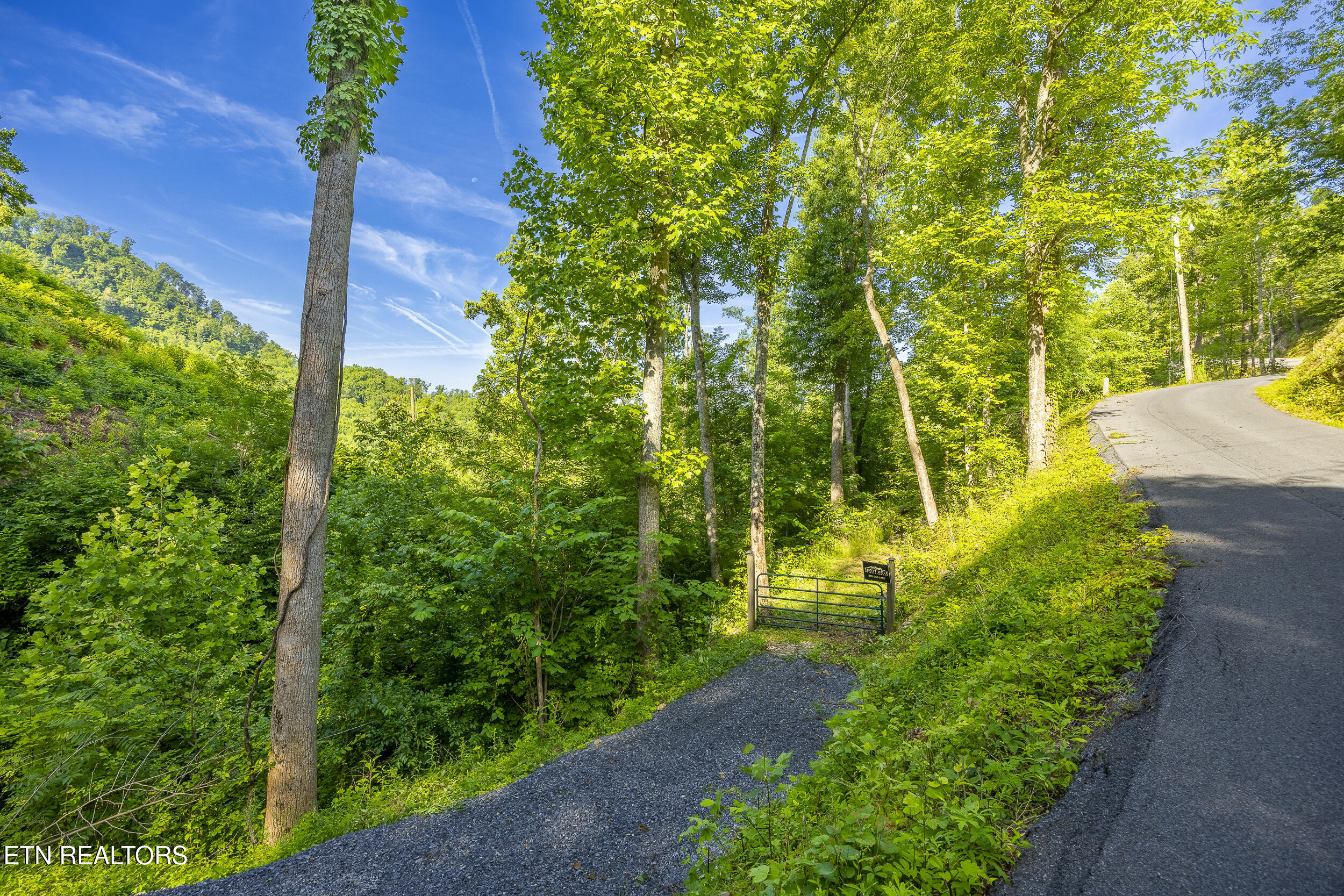 628 Loop Road Gatlinburg TN 37738