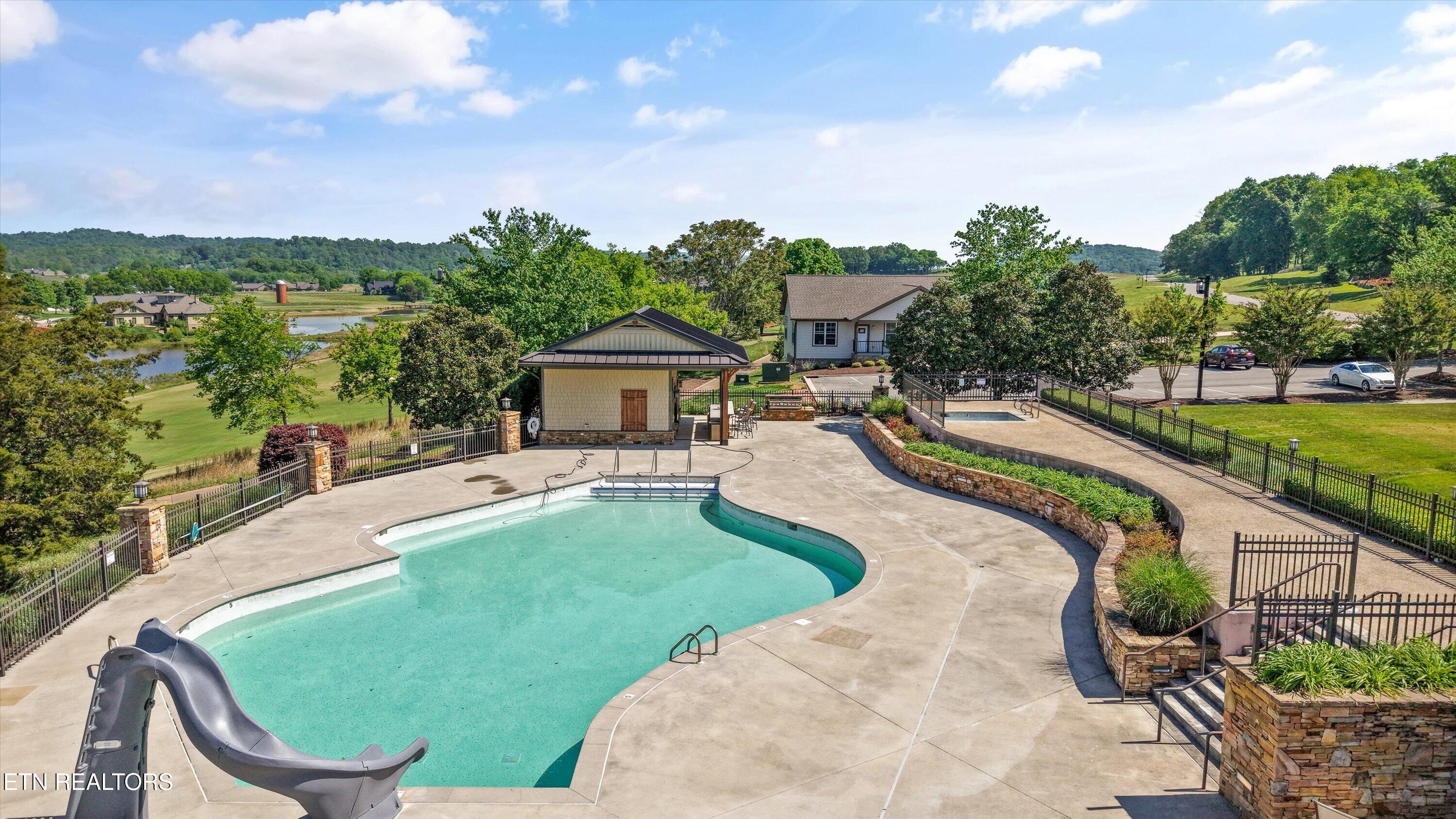 145 Canopy Trail Lane Loudon TN 37774