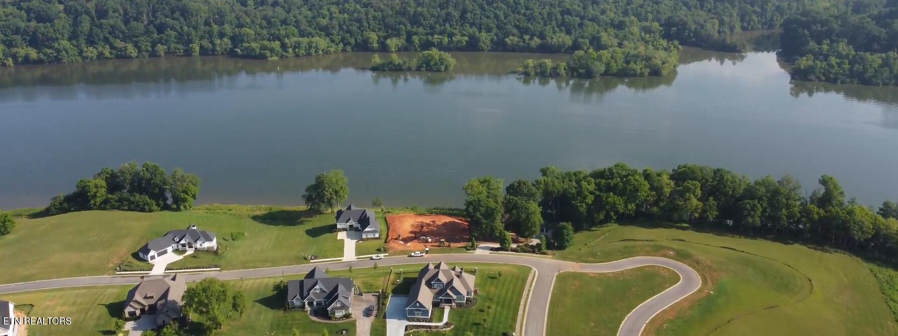 266 17th Drive Loudon TN 37774