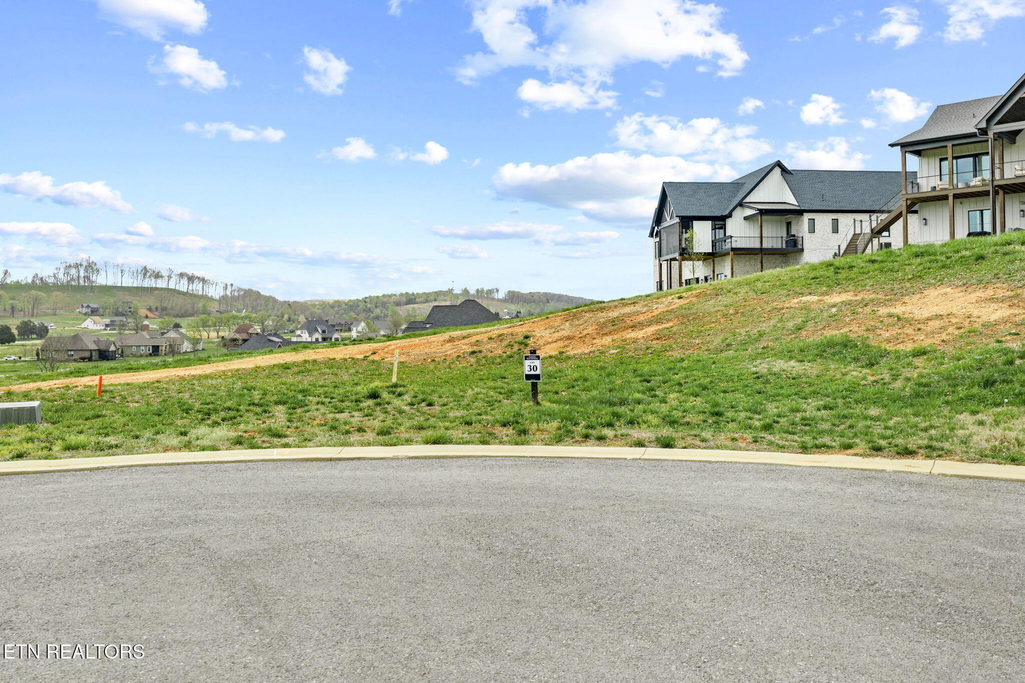 378 17th Drive Loudon TN 37774