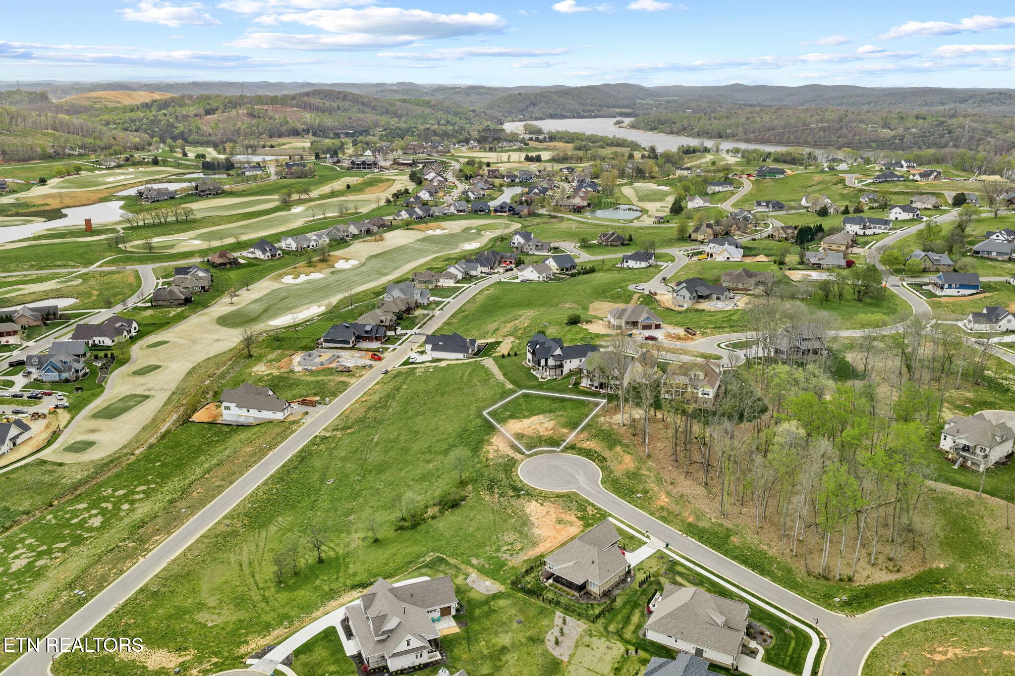 378 17th Drive Loudon TN 37774