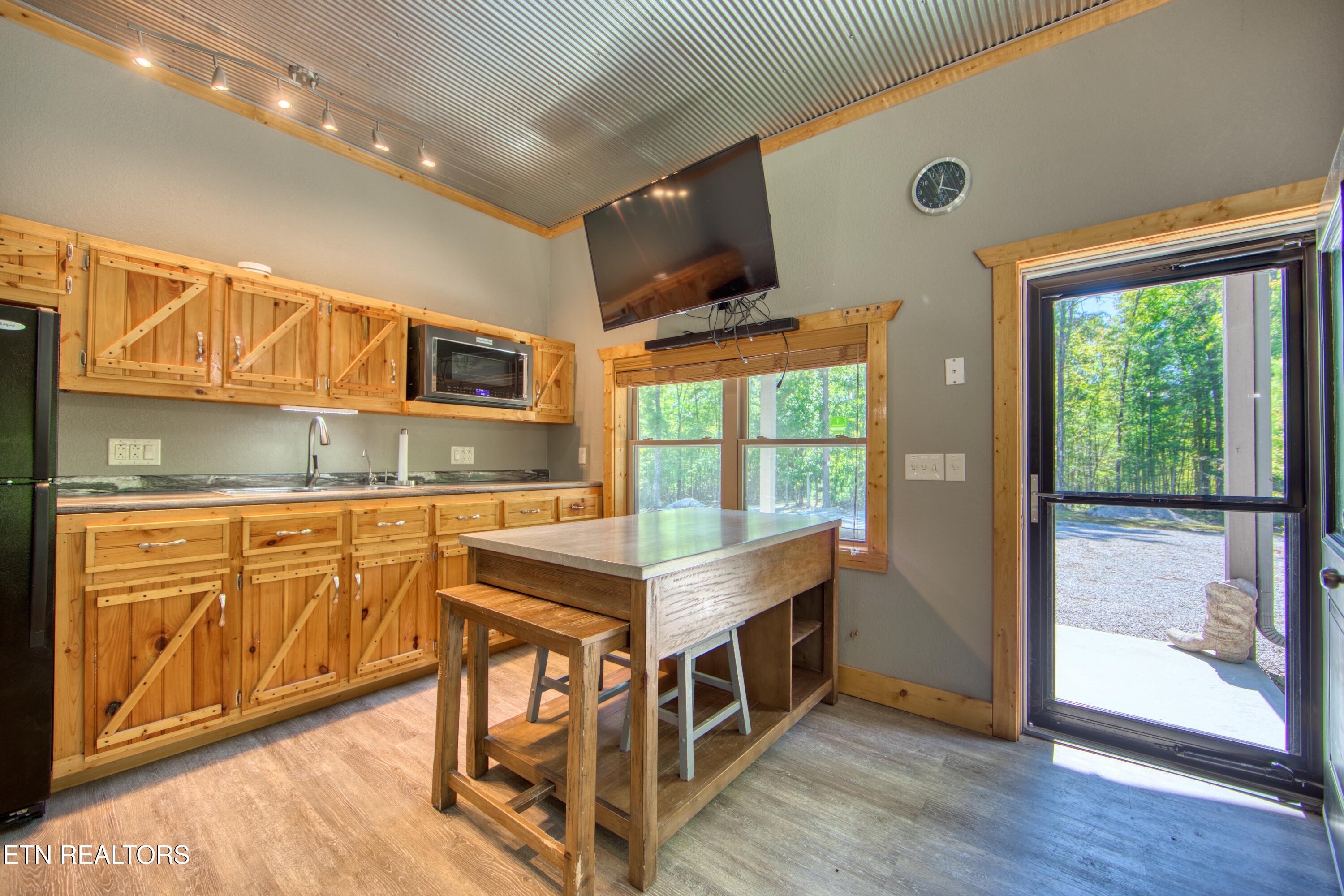 419 Palomino Run Jamestown TN 38556