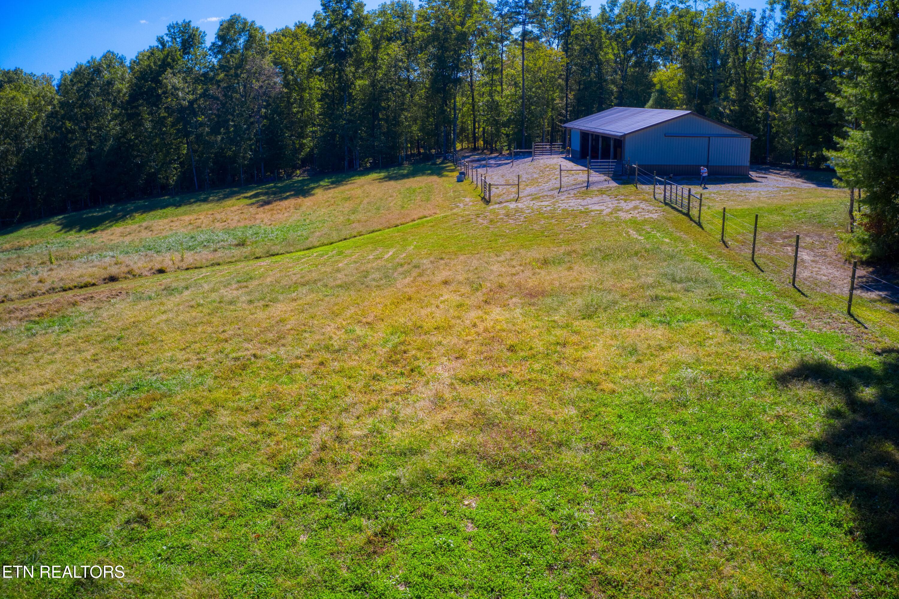 419 Palomino Run Jamestown TN 38556