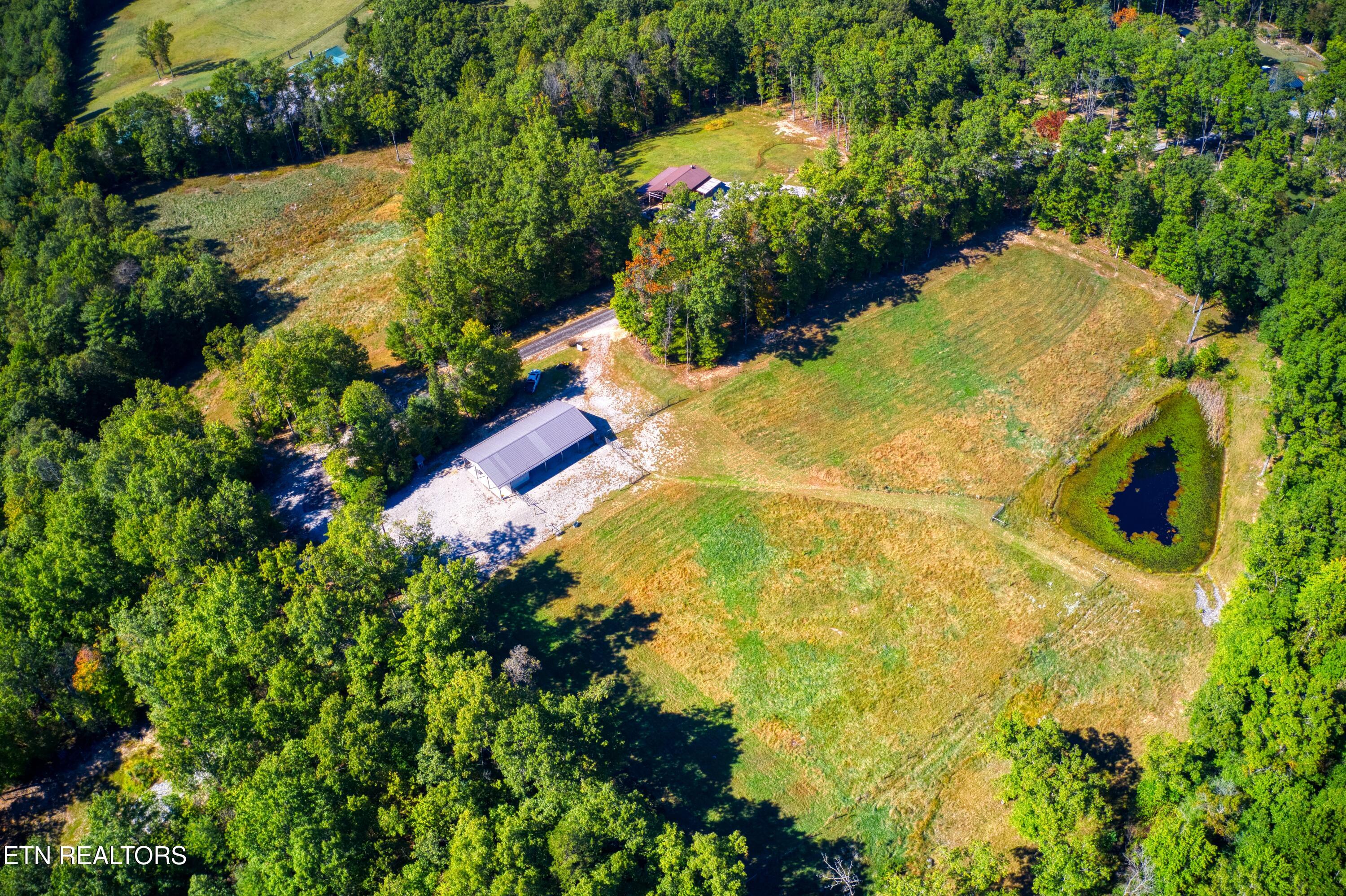419 Palomino Run Jamestown TN 38556
