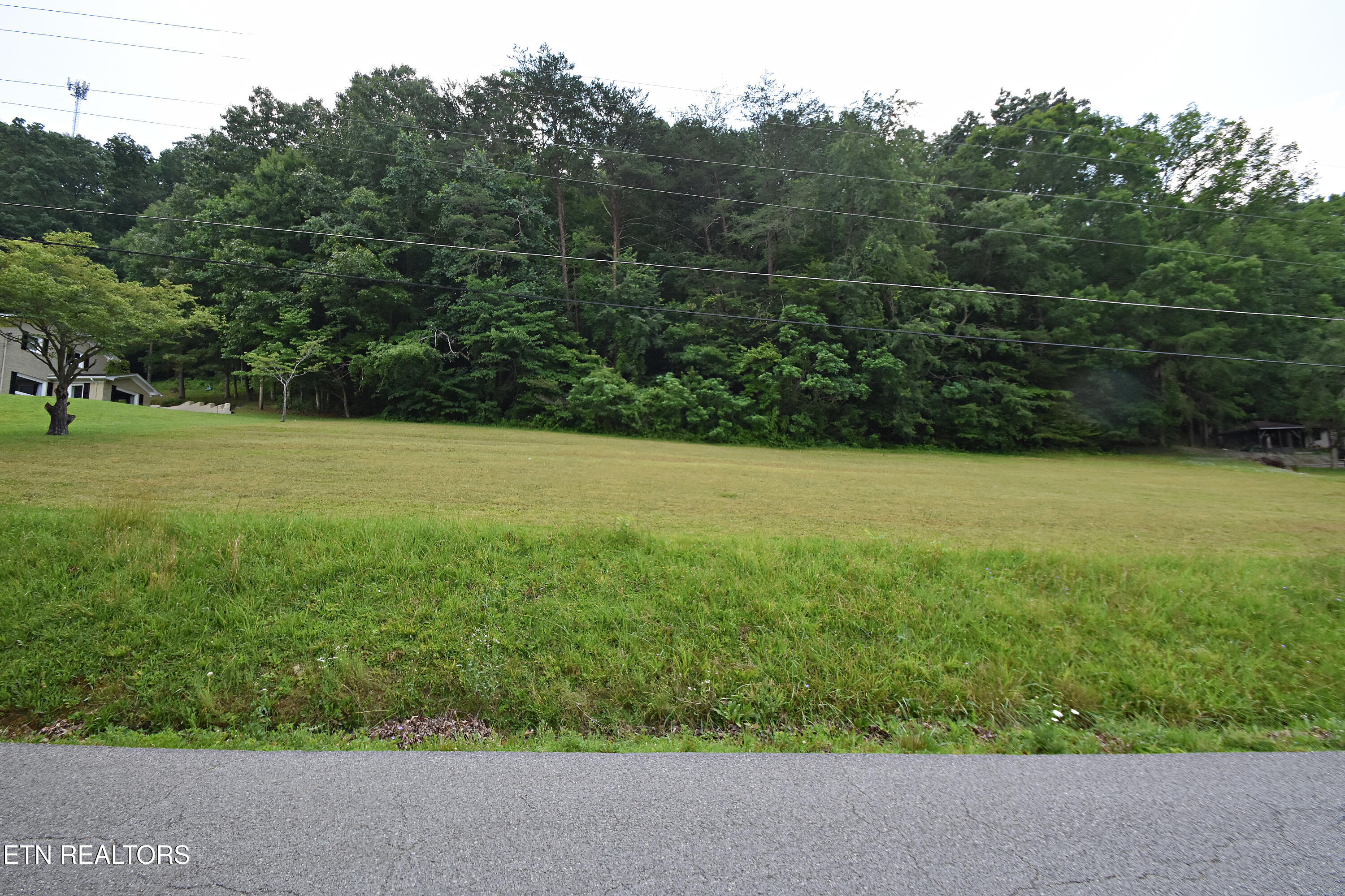 Fairway Drive Lafollette TN 37766