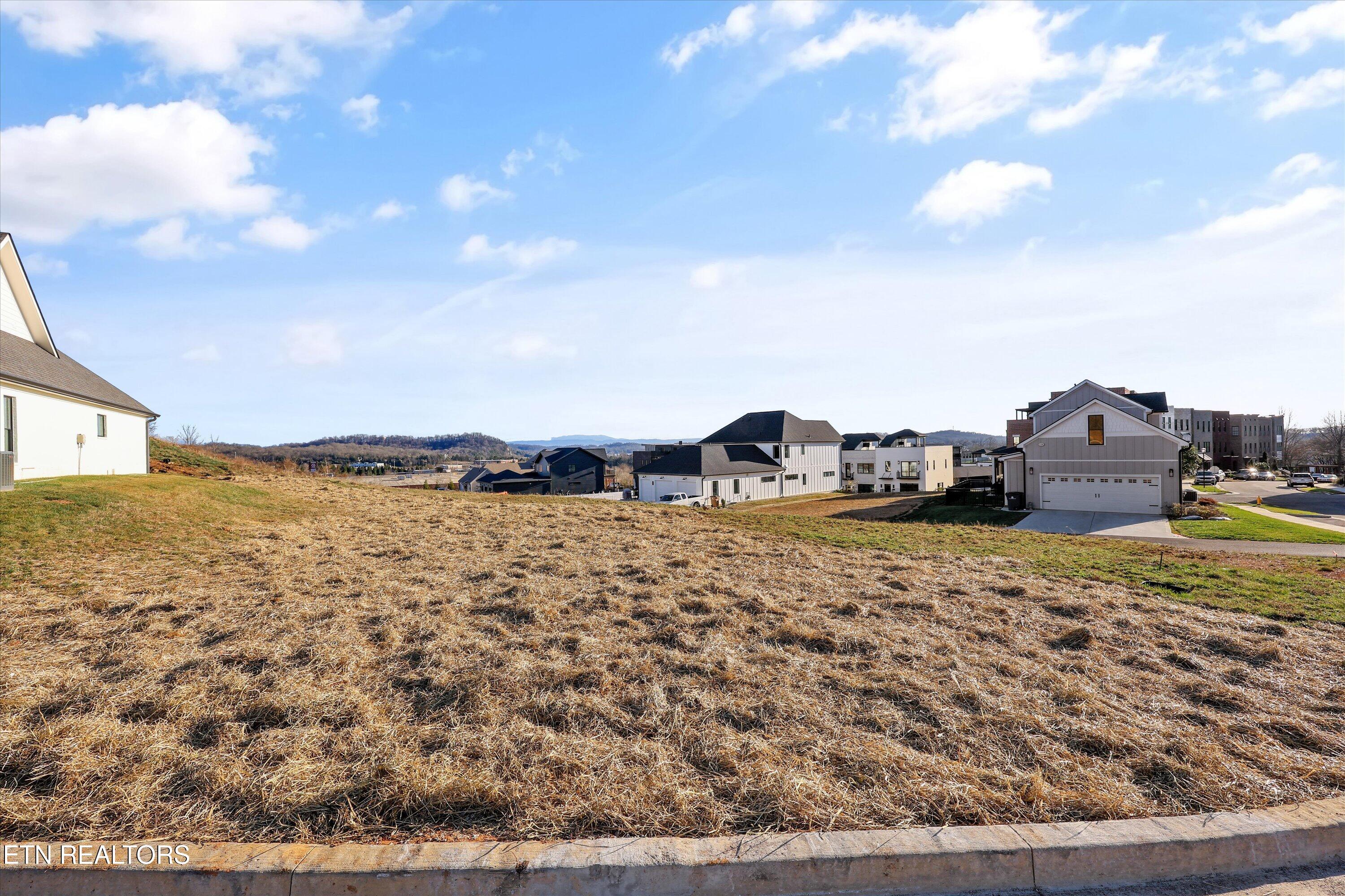 9326 Chimney Top Lane Knoxville TN 37922