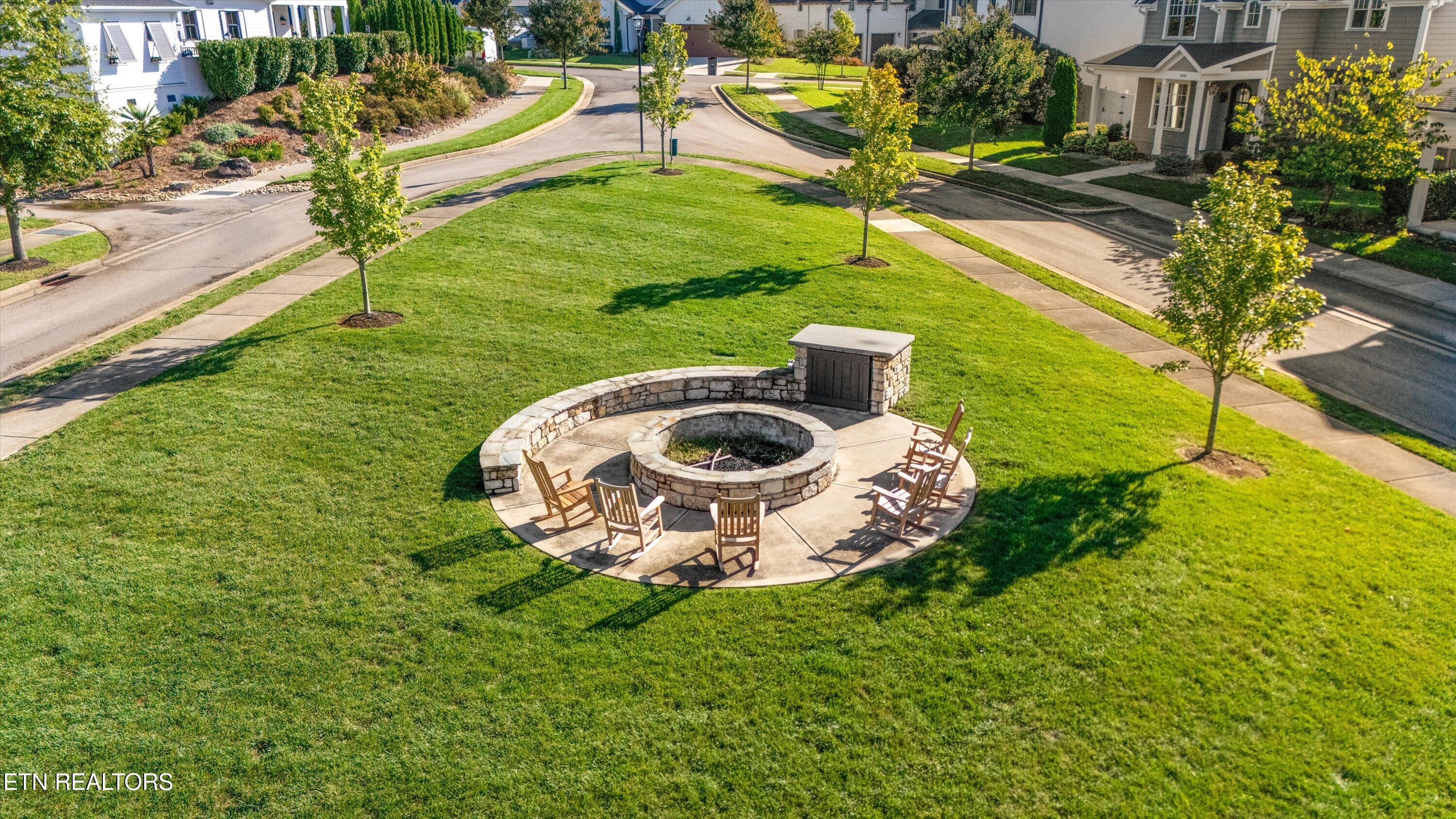 9326 Chimney Top Lane Knoxville TN 37922