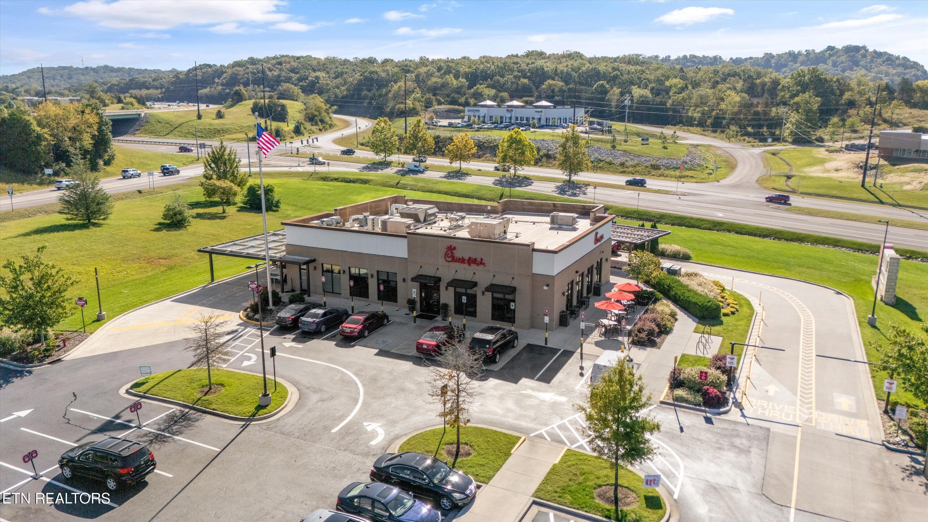 9326 Chimney Top Lane Knoxville TN 37922