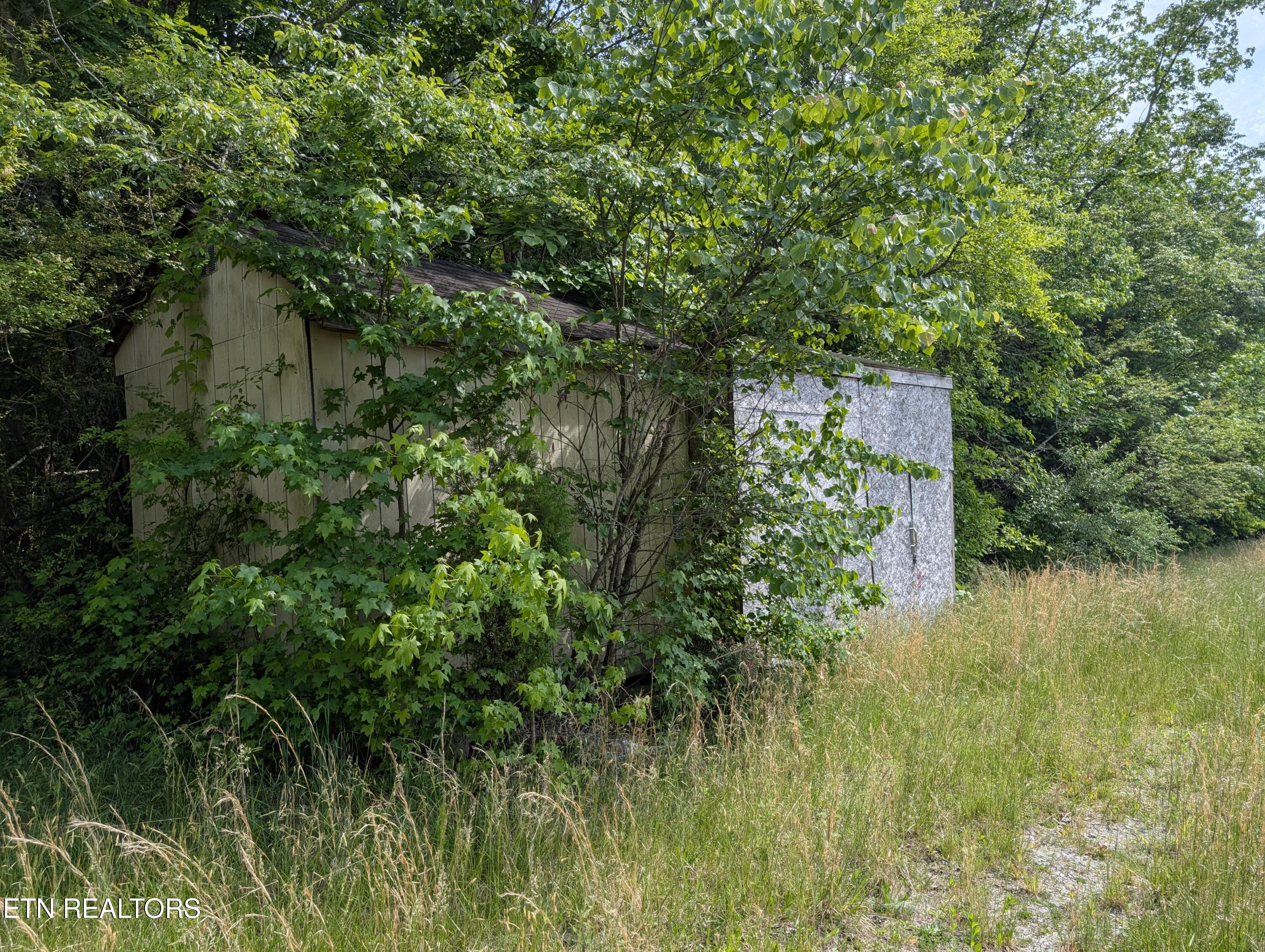 1615 Burdette Road Grandview TN 37337