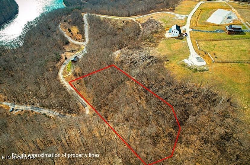 50D Crappie Lane Hilham TN 38568