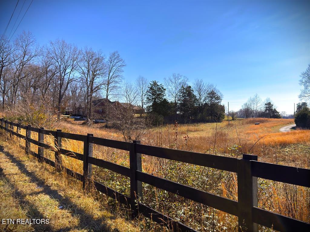 41B Bald Eagle Road Hilham TN 38568