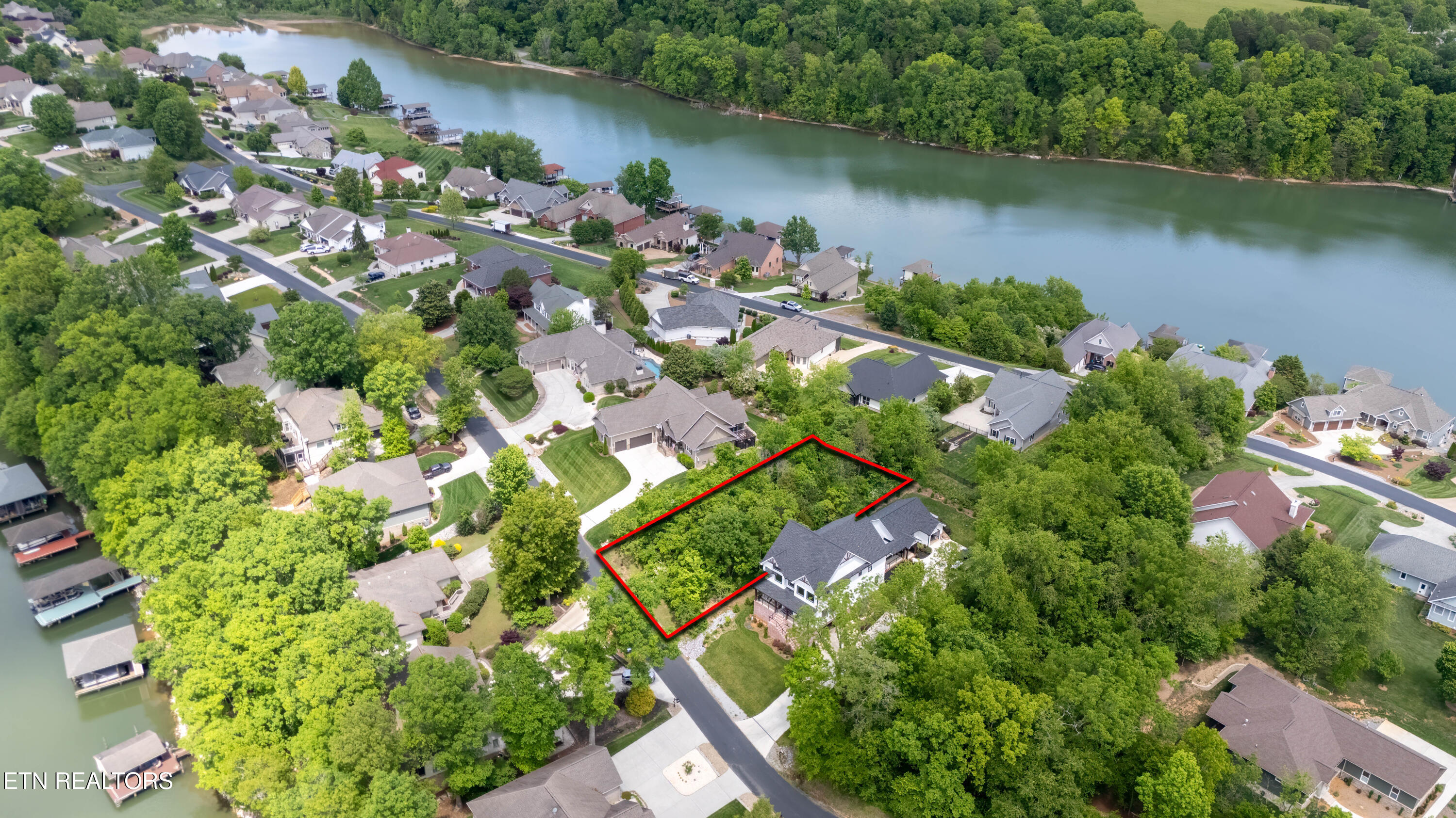 177 Oonoga Way Loudon TN 37774