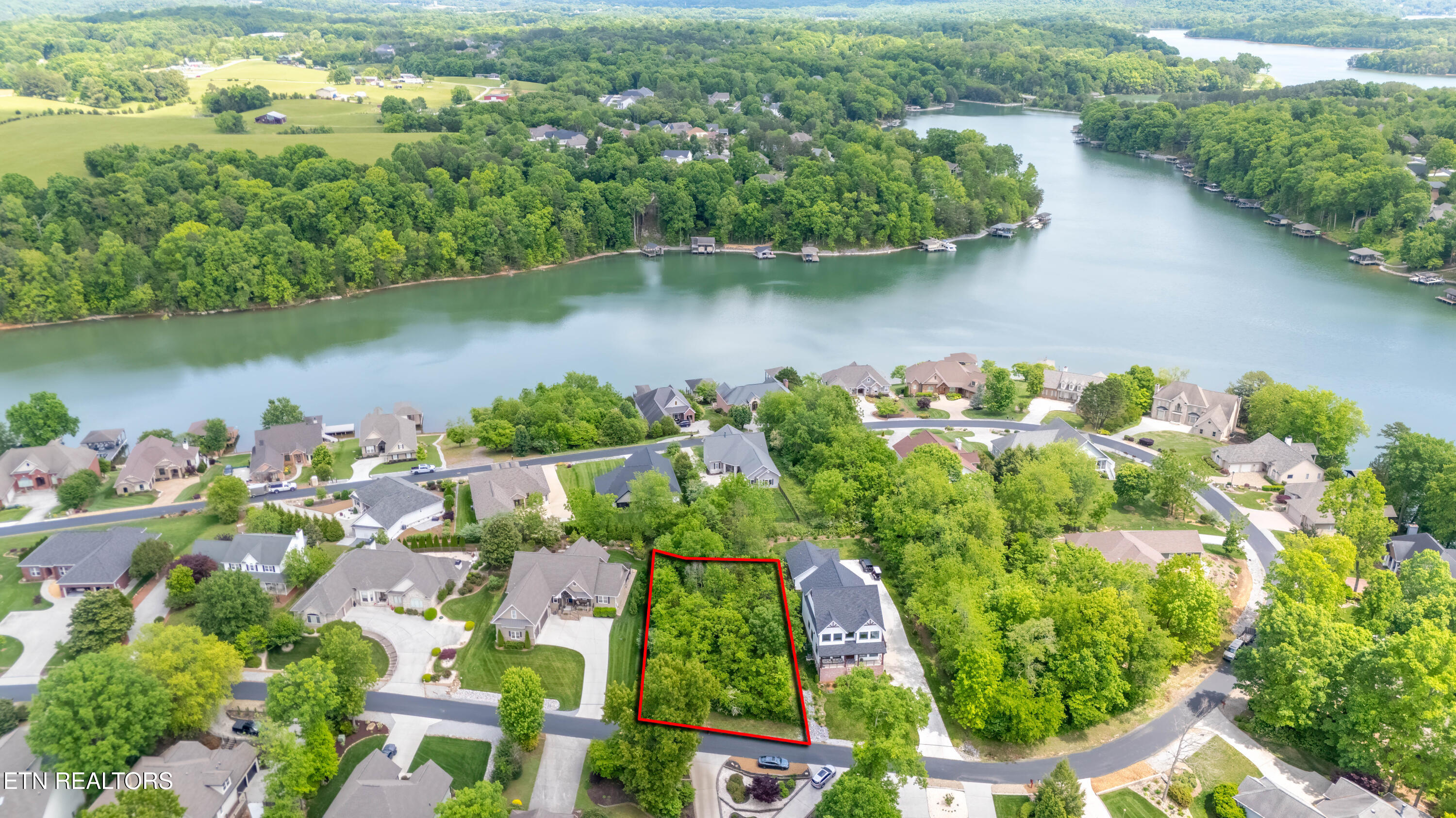 177 Oonoga Way Loudon TN 37774