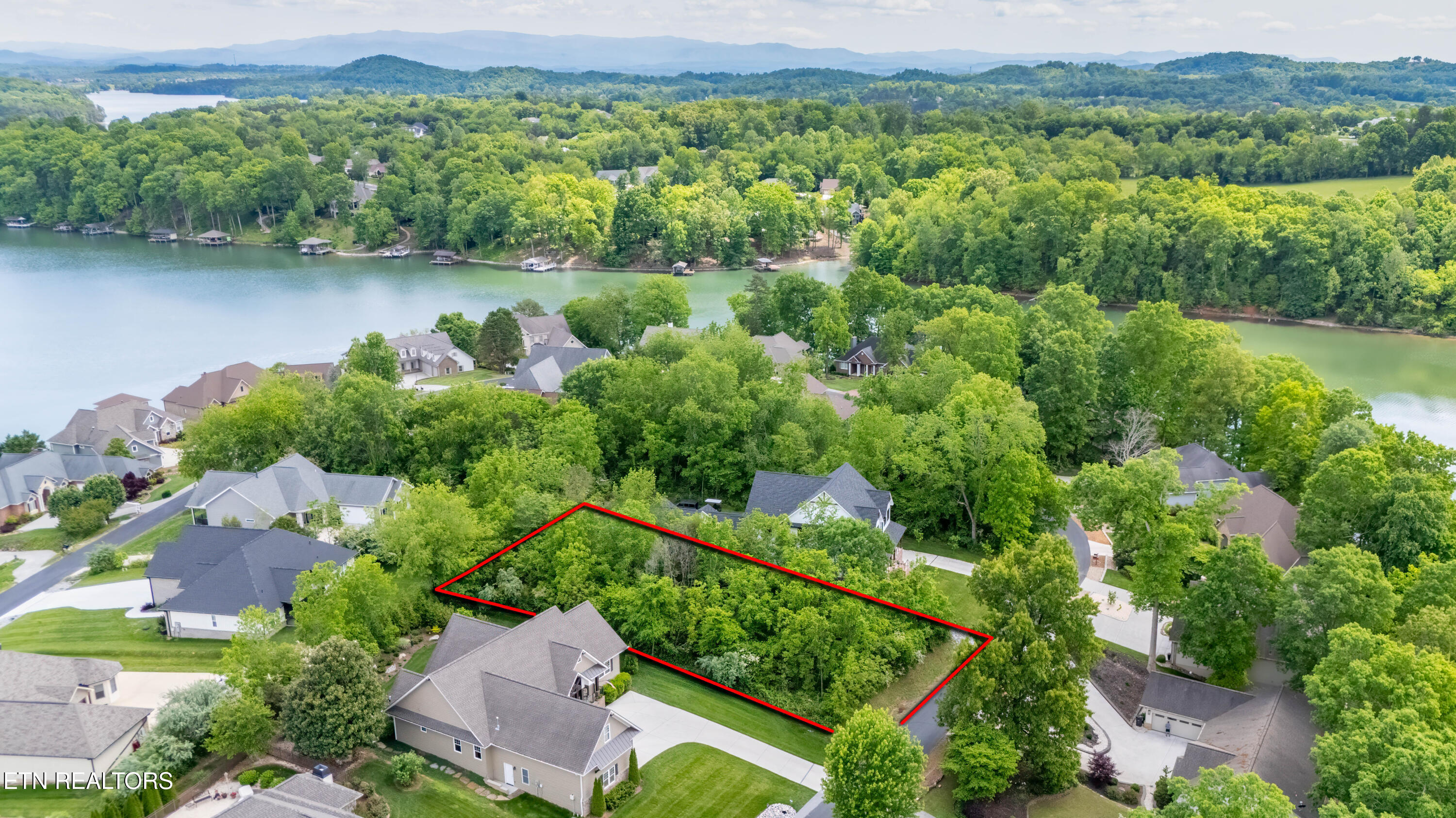 177 Oonoga Way Loudon TN 37774
