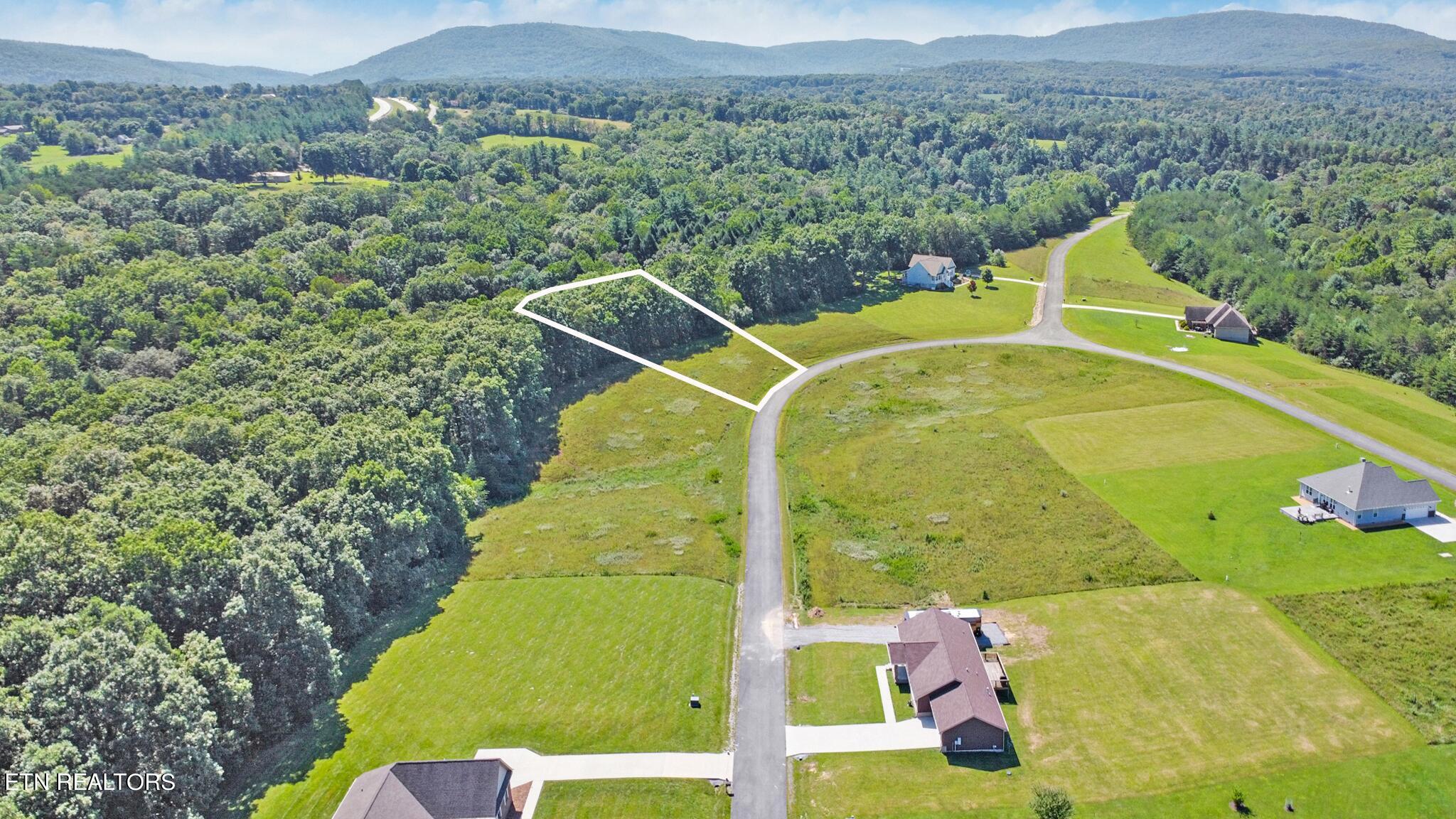 Lot 41 Estate Loop Trail Crossville TN 38555