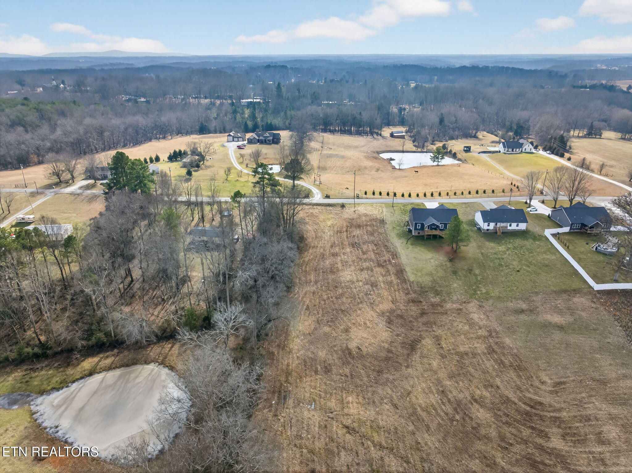 4405 Window Cliff Road Baxter TN 38544
