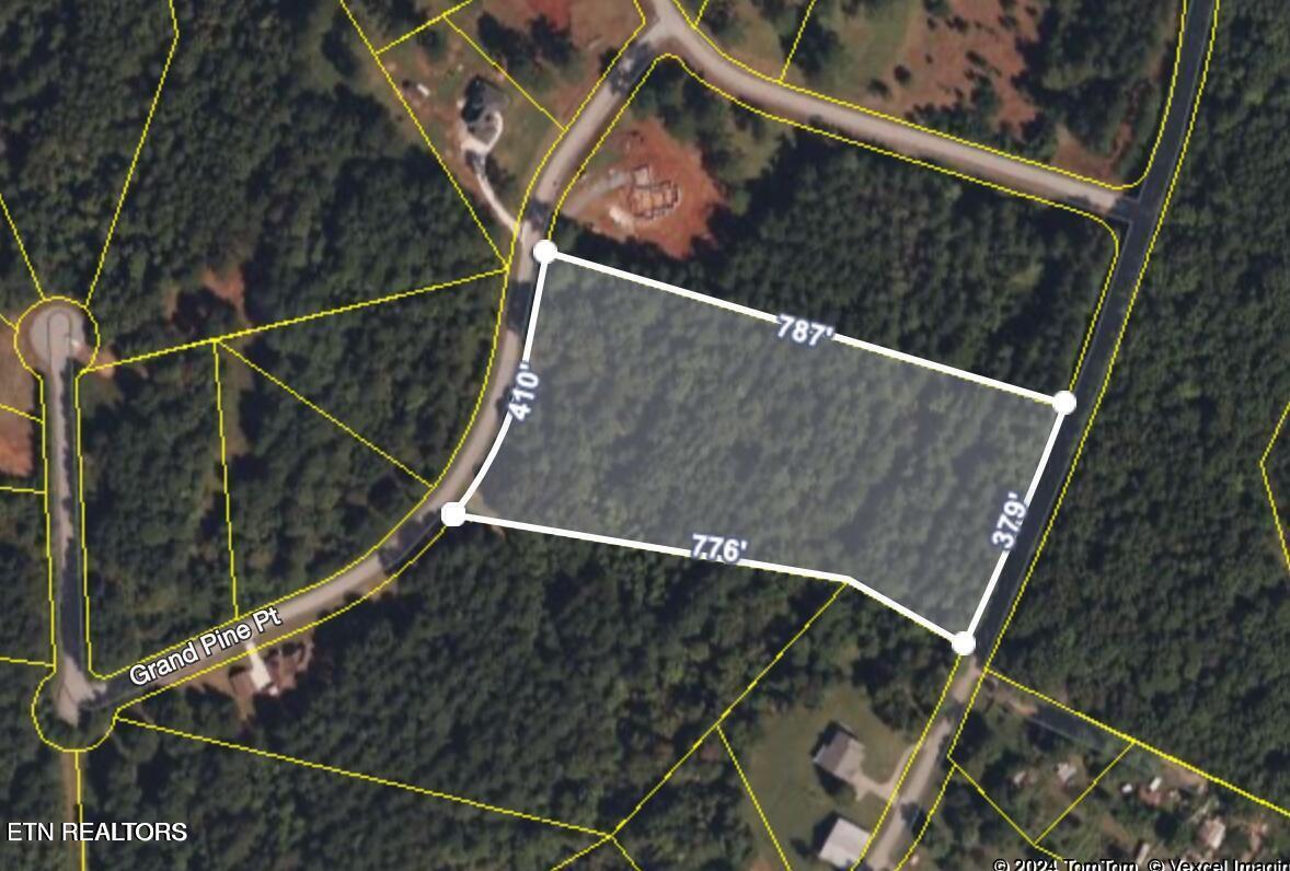 1727 Grand Pine Point Maryville TN 37801