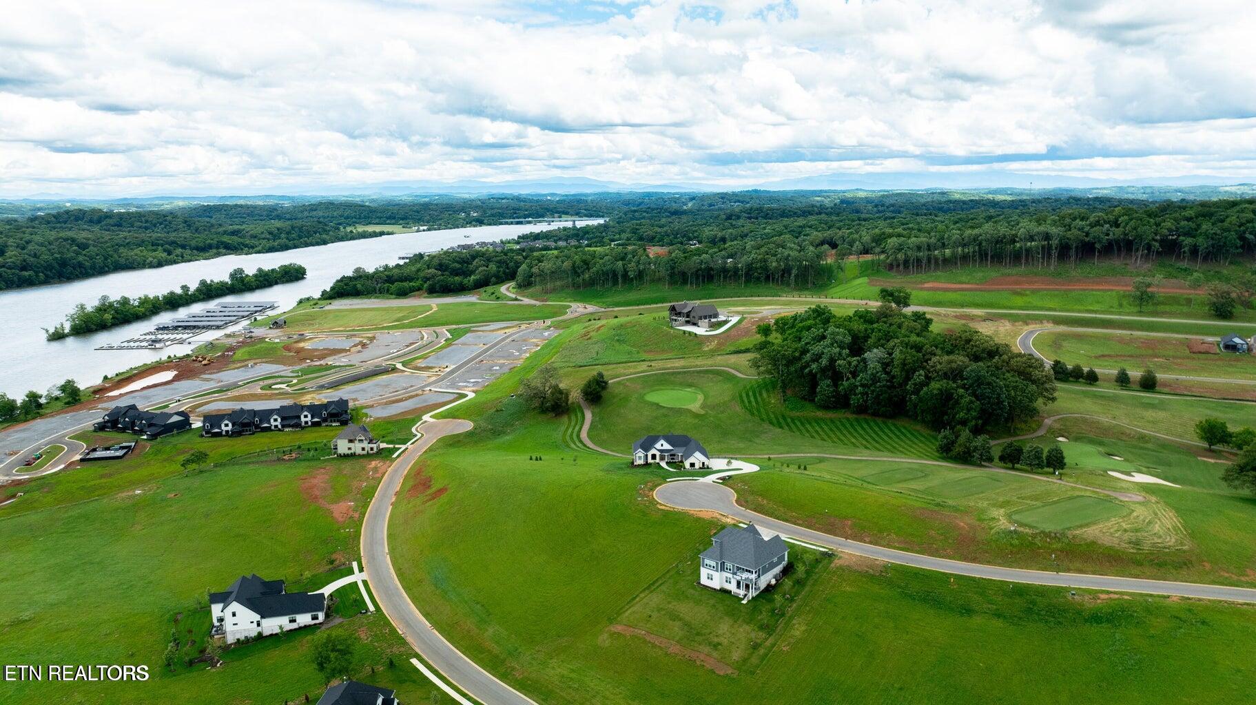 2085 Old Dogwood Trail Loudon TN 37774