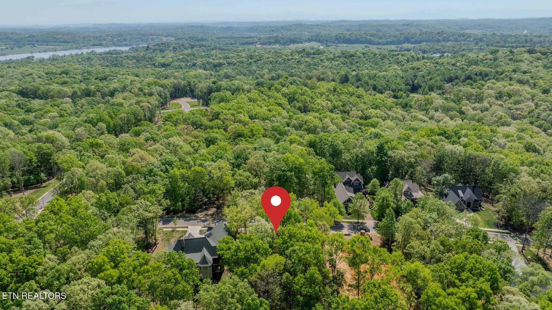 2085 Old Dogwood Trail Loudon TN 37774