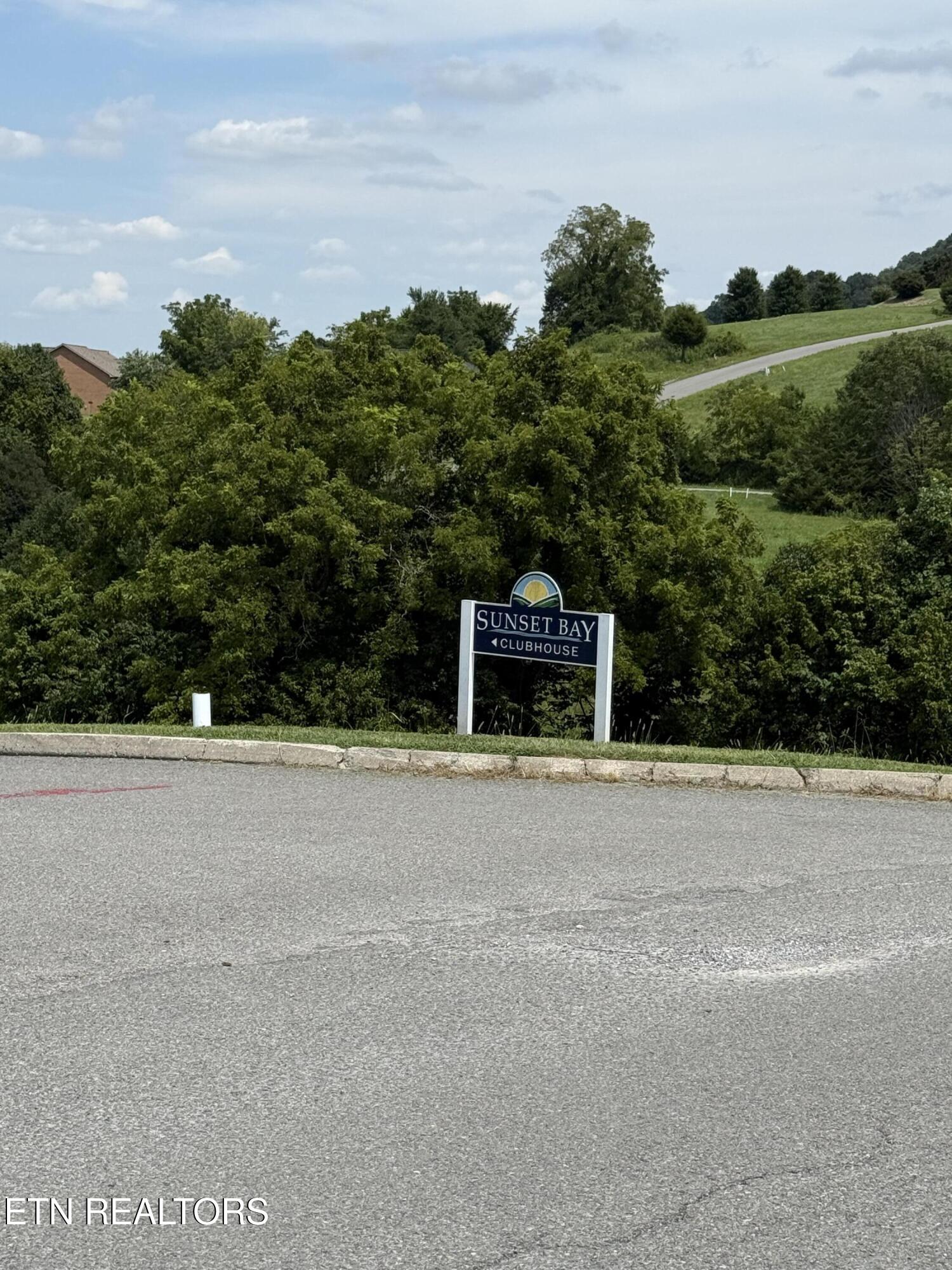 Larayne Hollow Road Sharps Chapel TN 37866