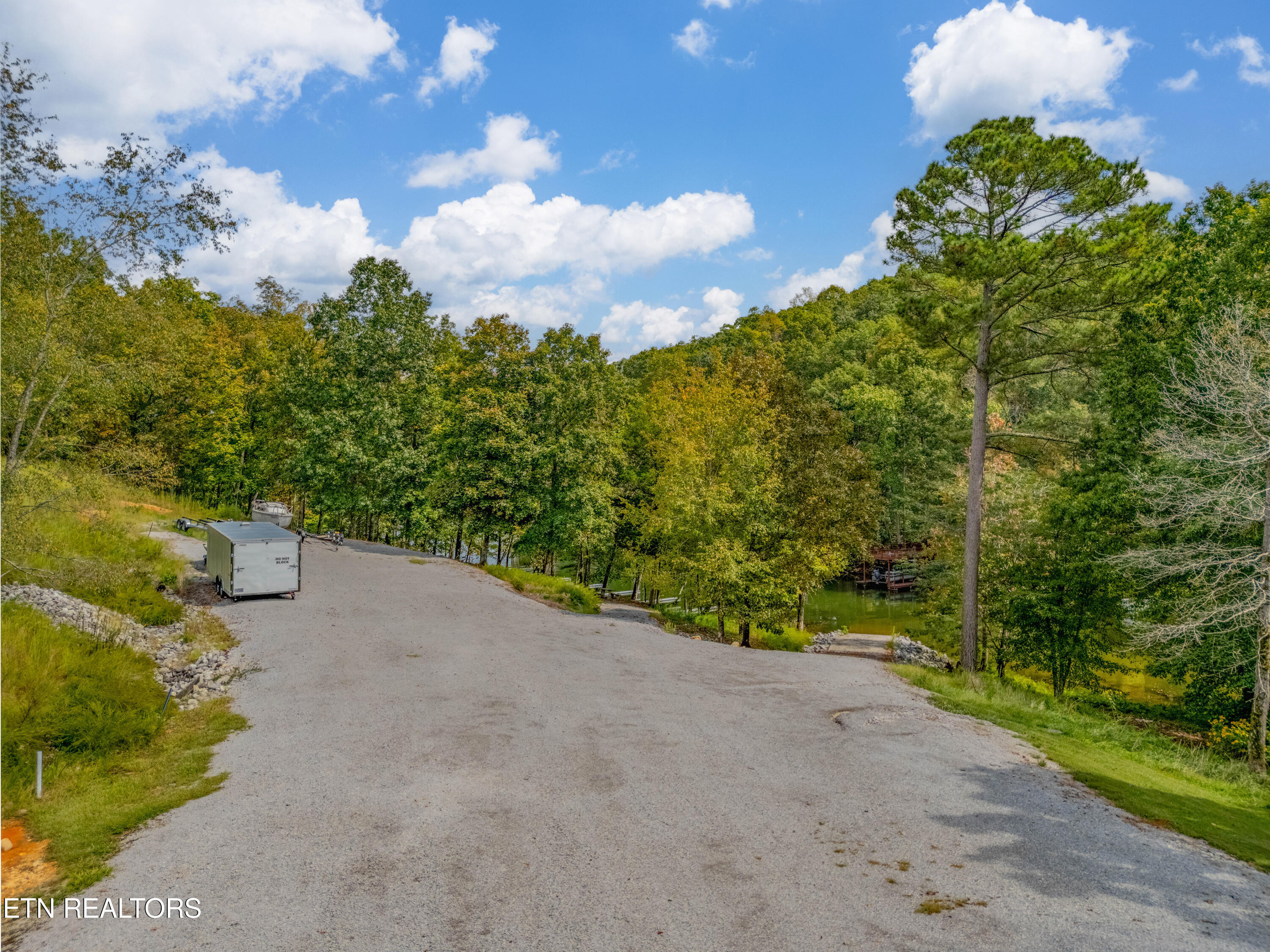 Emerald Pointe Circle Rockwood TN 37854