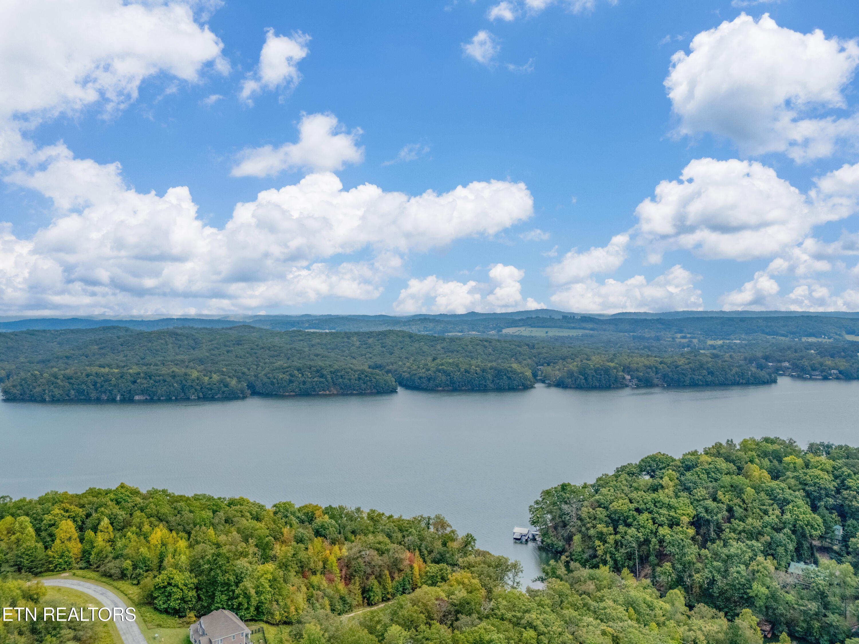 Emerald Pointe Circle Rockwood TN 37854