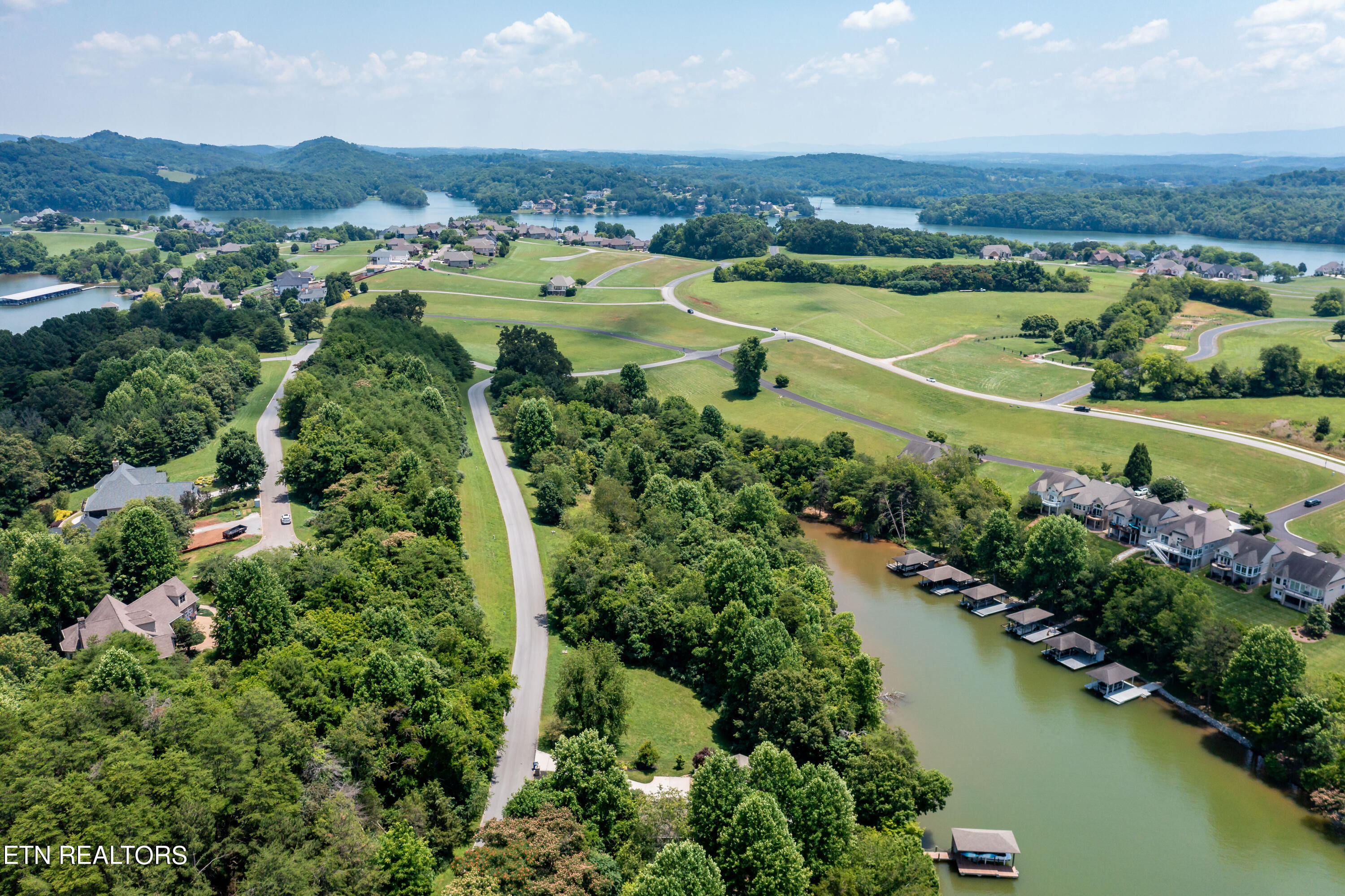430 Marsh Hawk Drive Vonore TN 37885