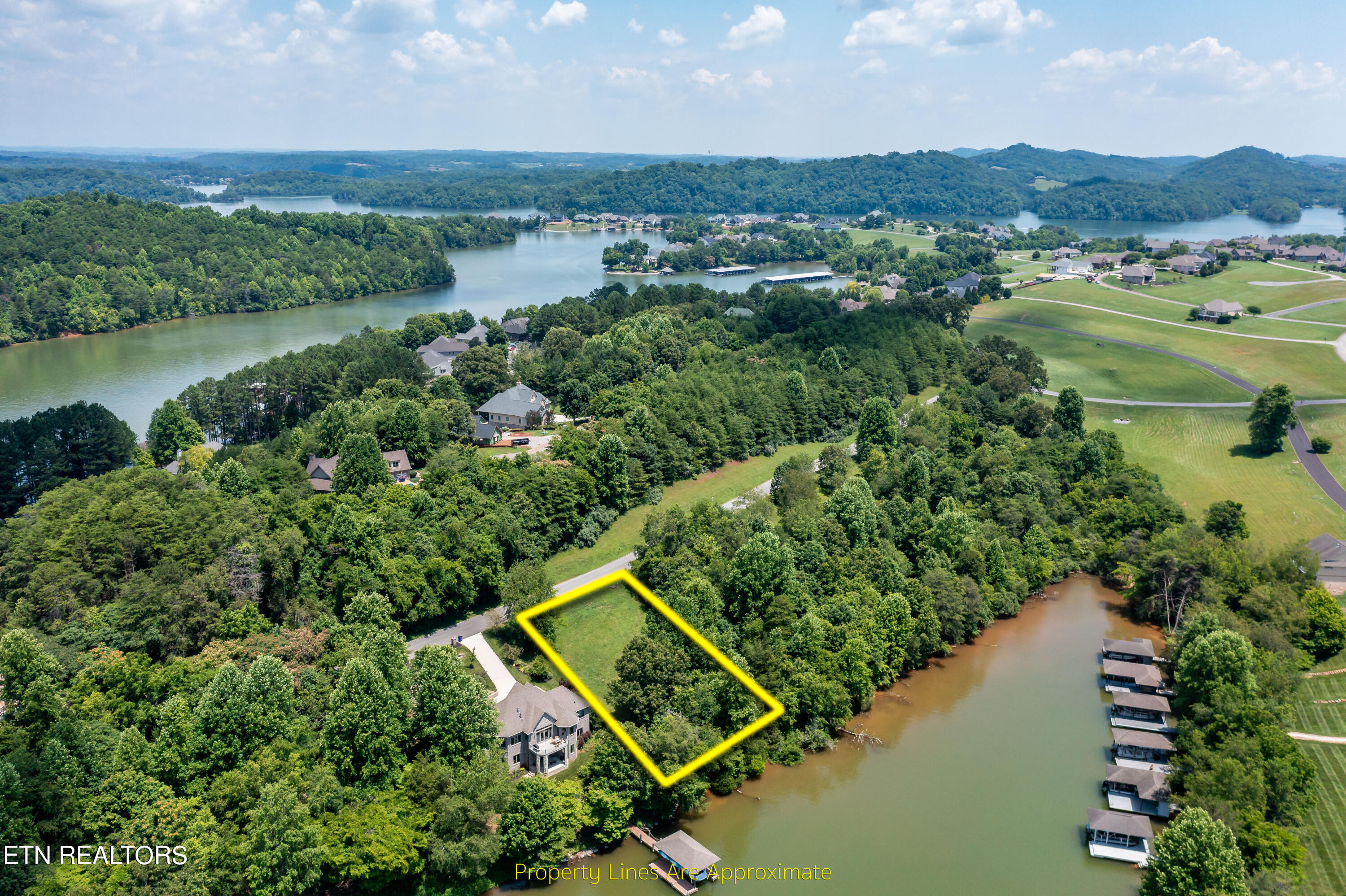 430 Marsh Hawk Drive Vonore TN 37885