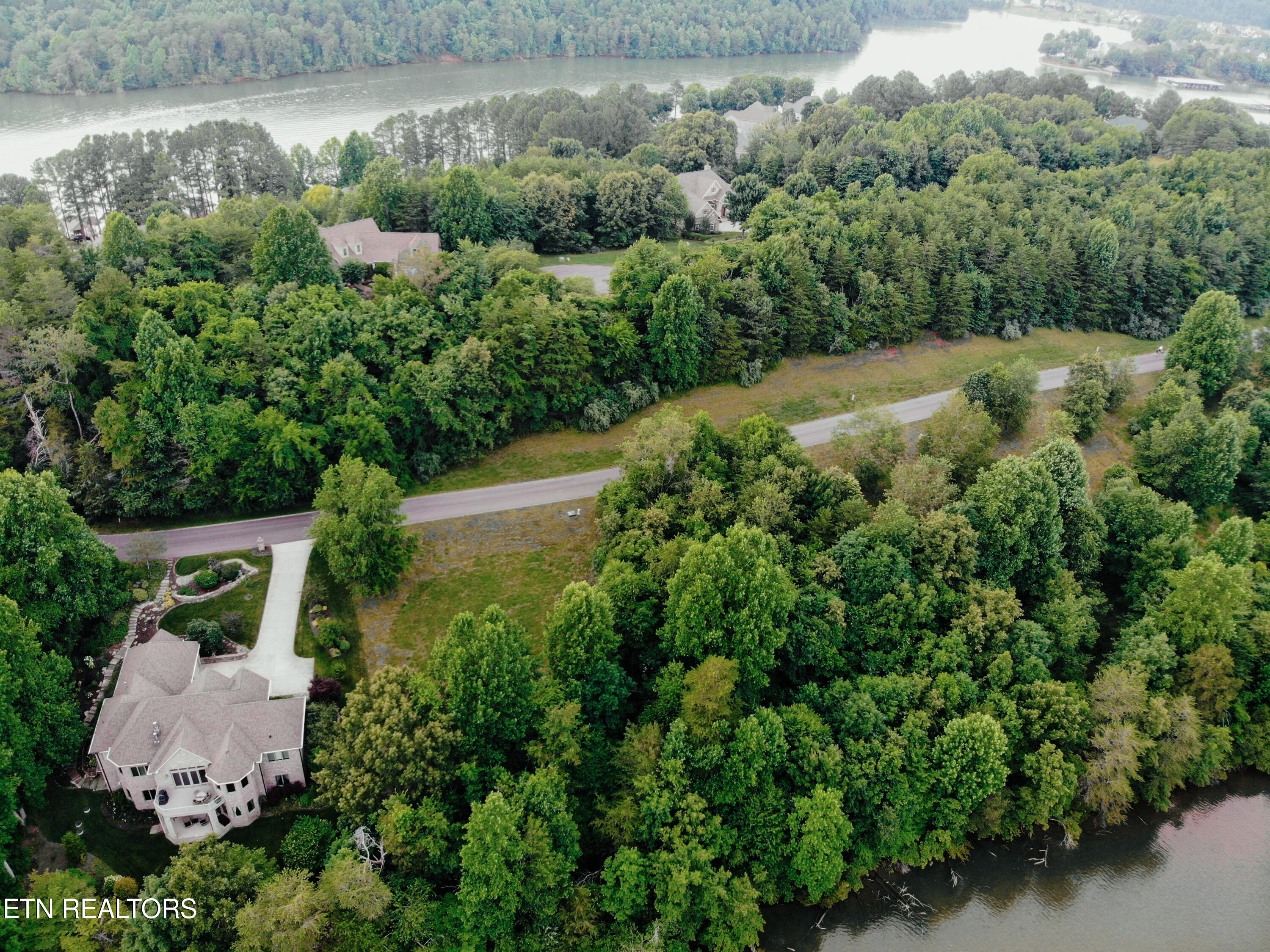 430 Marsh Hawk Drive Vonore TN 37885