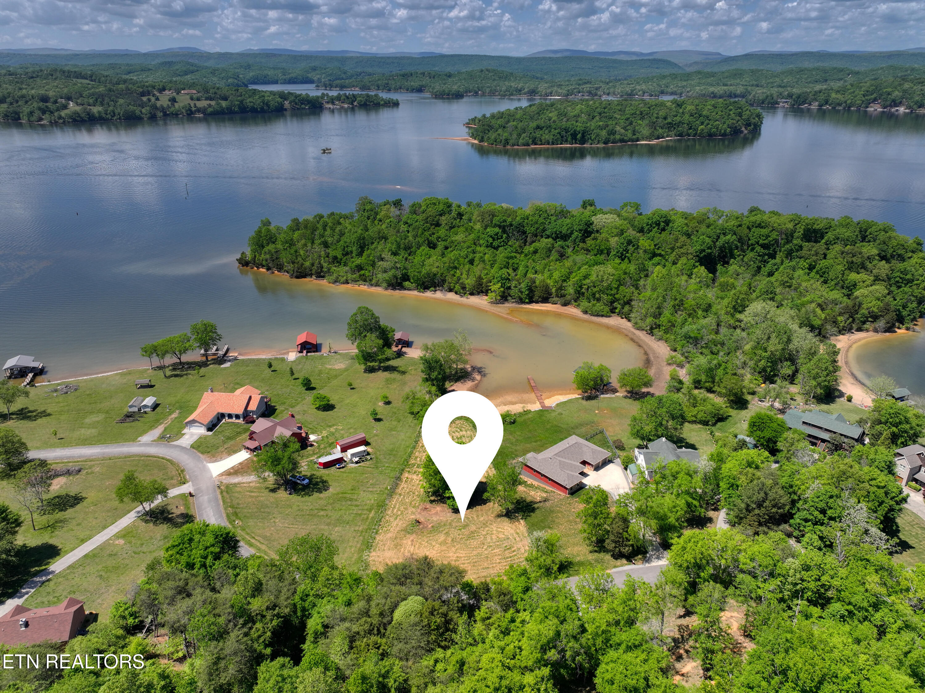 160 Cherokee Circle Ten Mile TN 37880