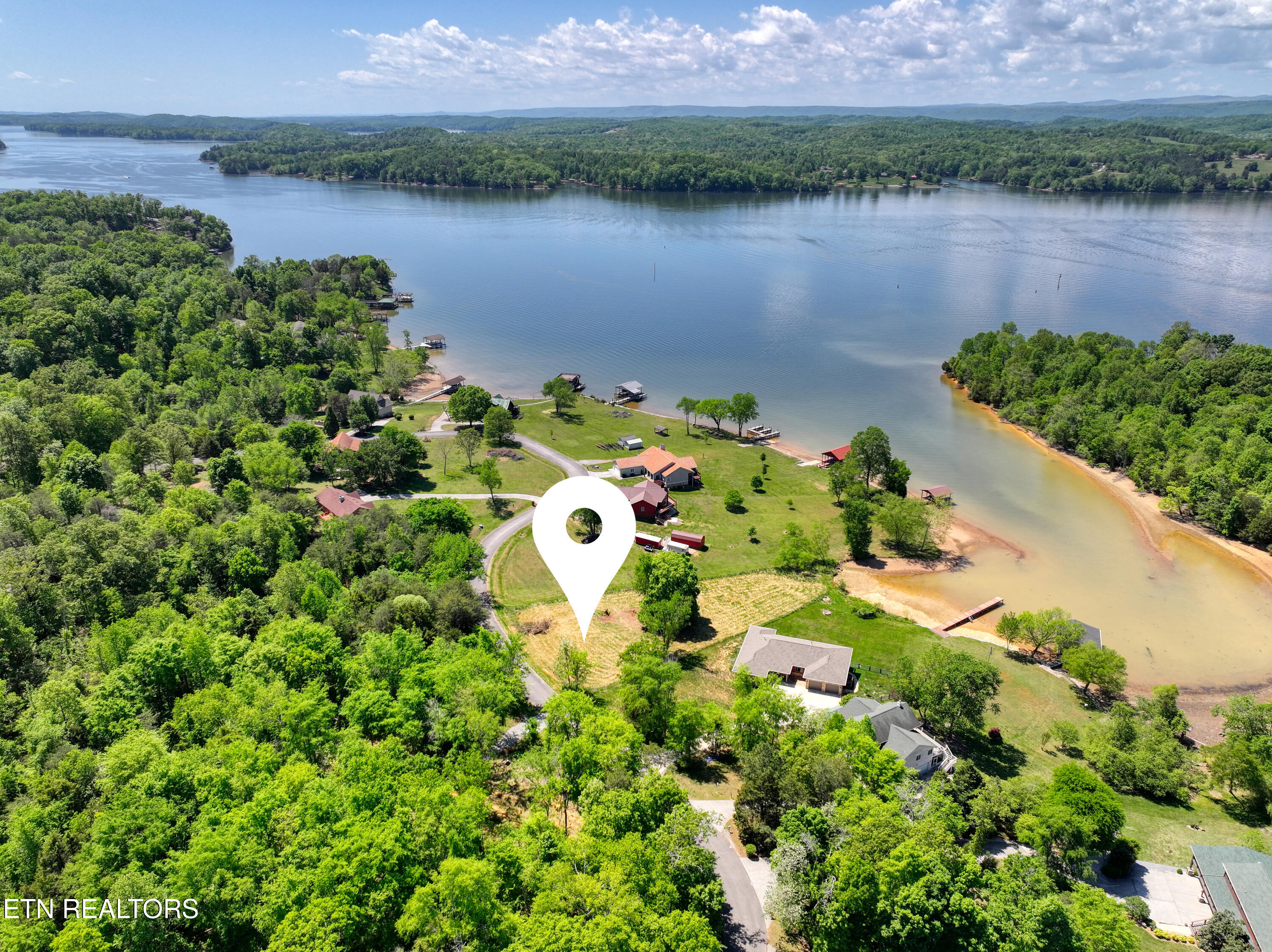 160 Cherokee Circle Ten Mile TN 37880