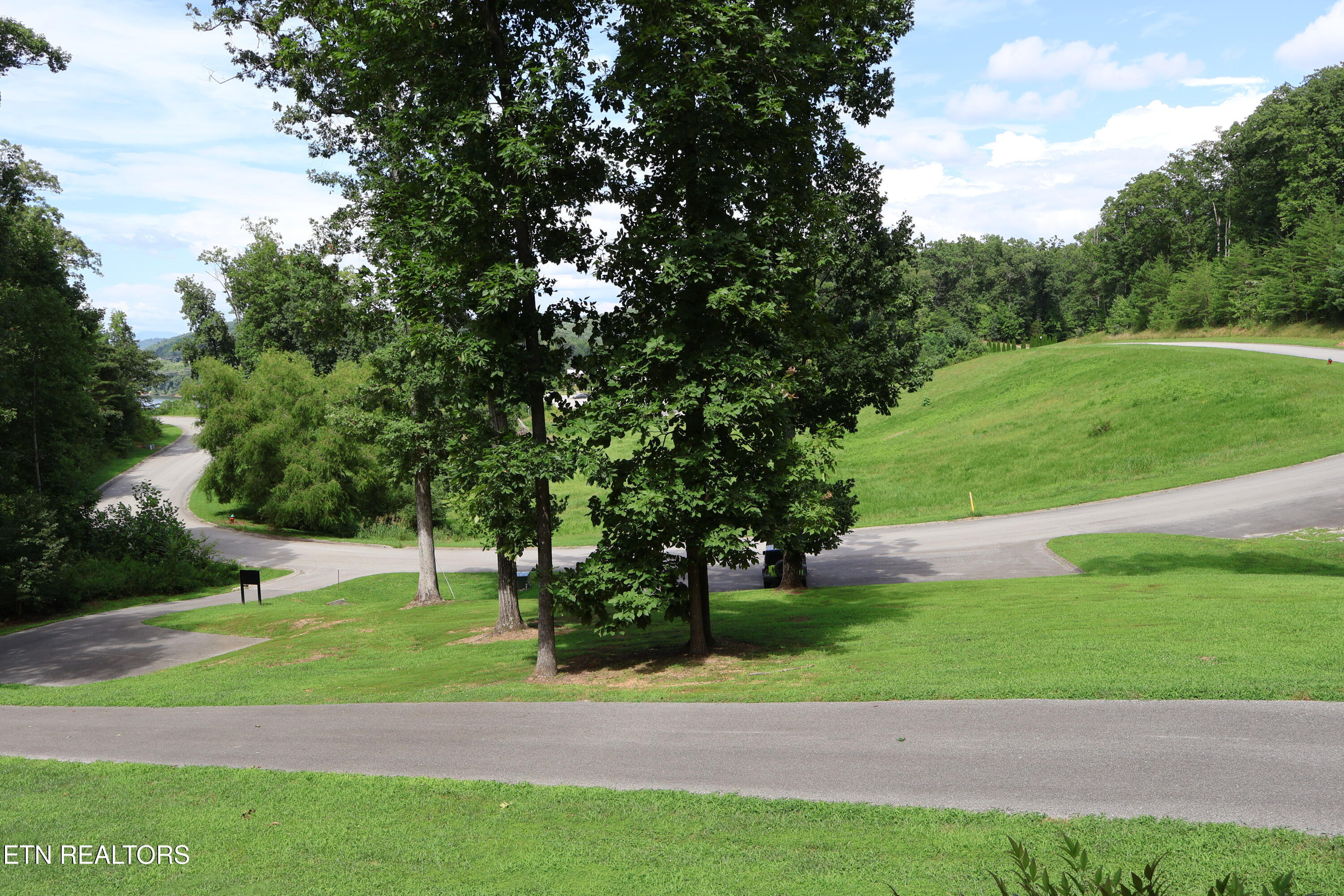 1016 Northbridge Close Kingston TN 37763