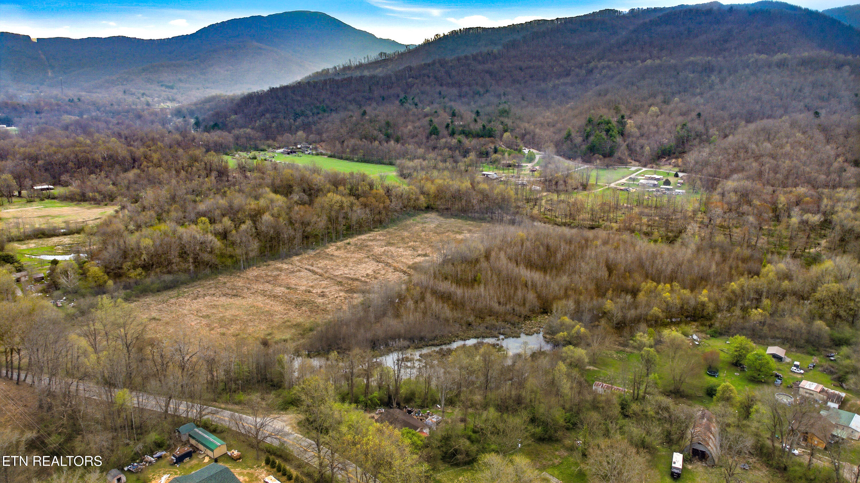 Petros Highway Oliver Springs TN 37840