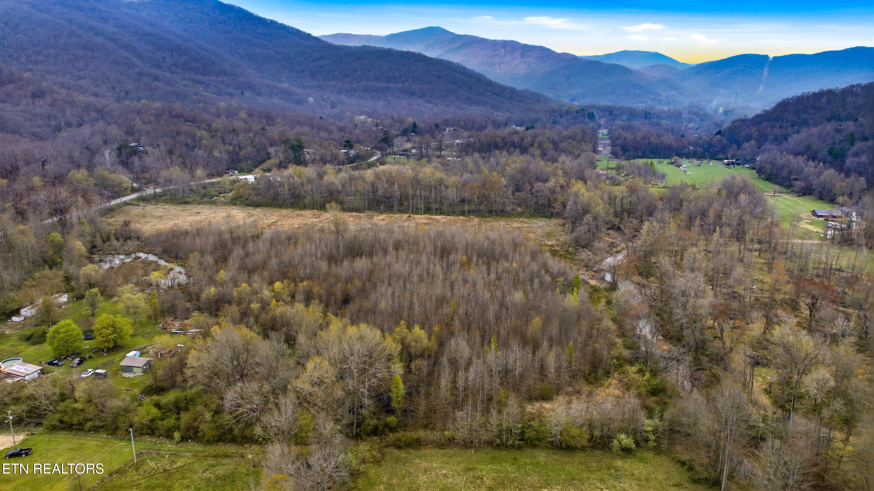 Petros Highway Oliver Springs TN 37840
