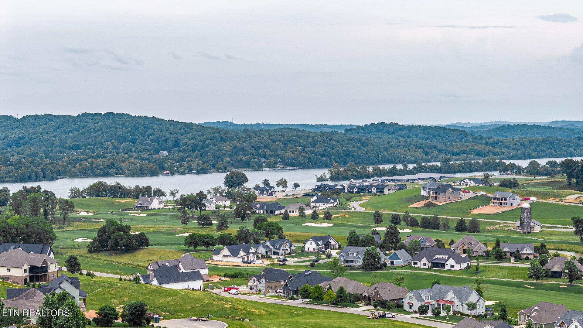 1587 Eagle Point Drive Loudon TN 37774