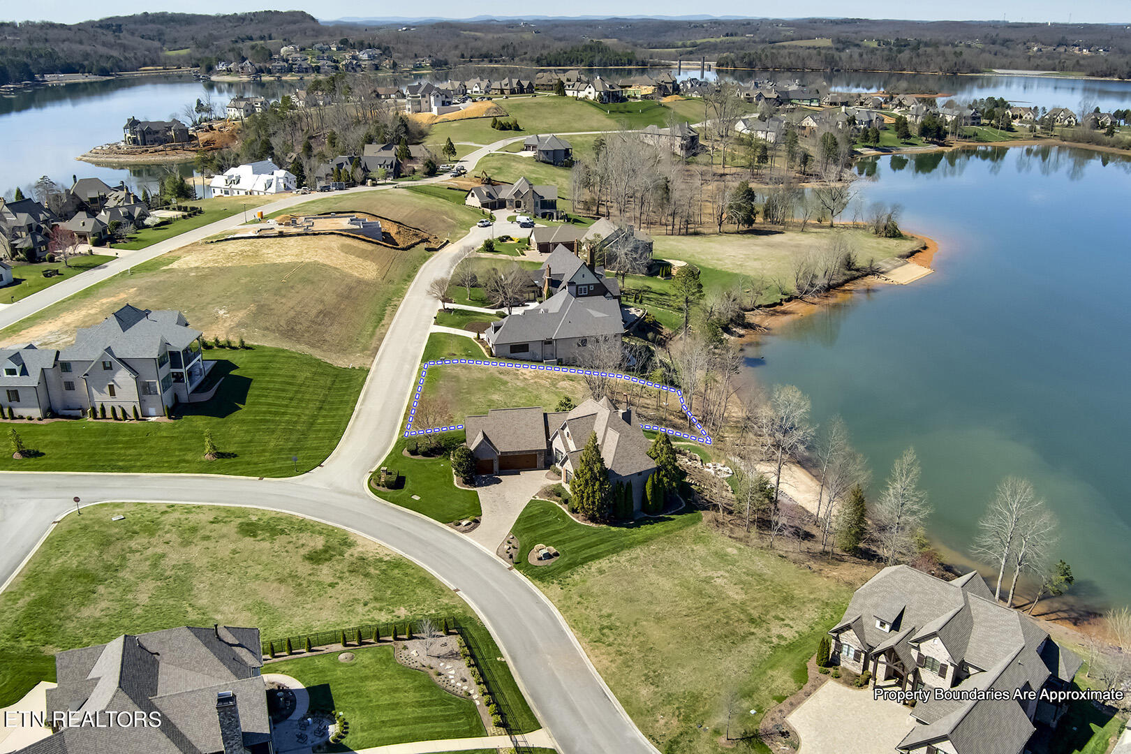 204 Cypress Pointe Drive Lenoir City TN 37772