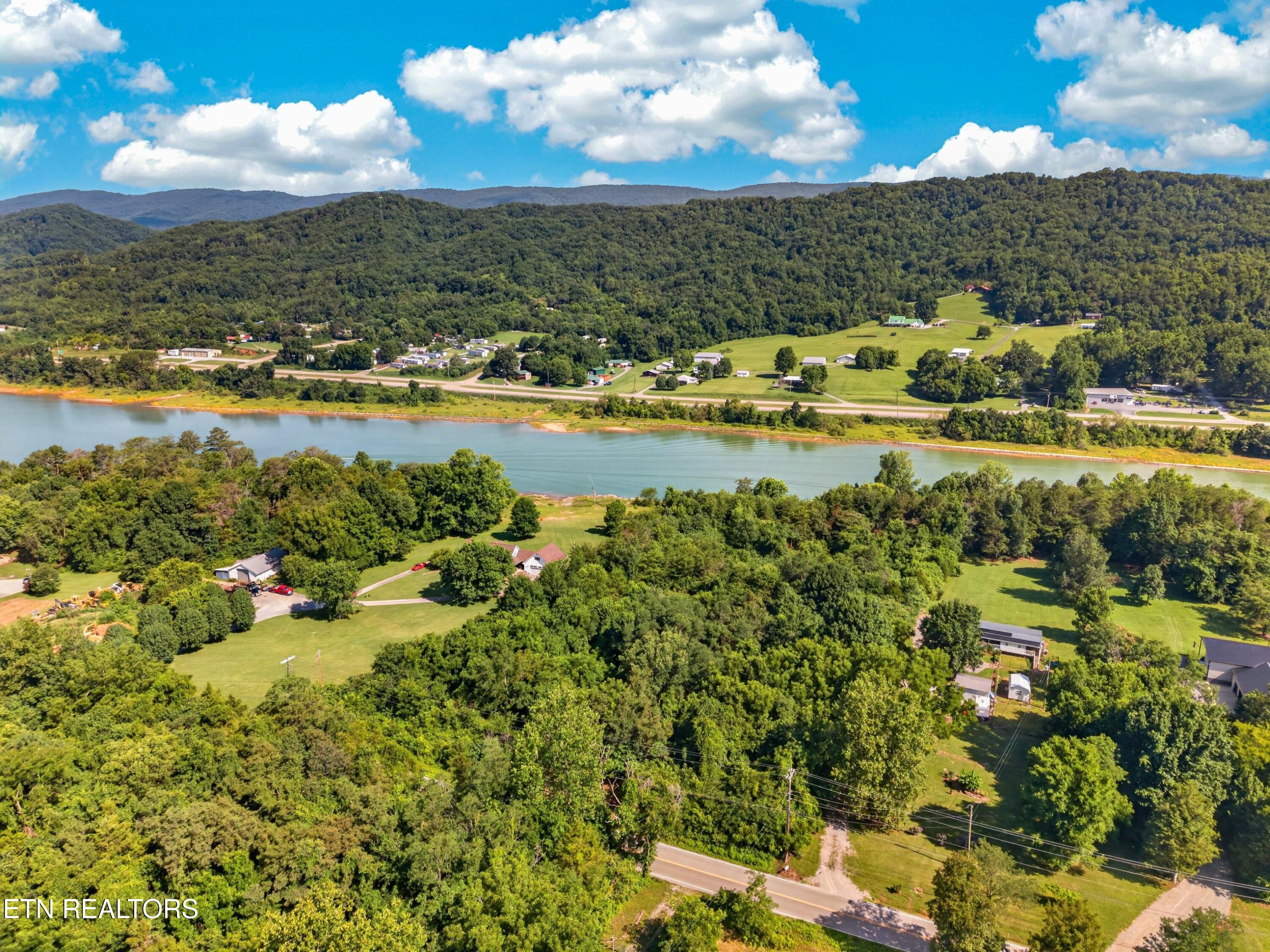 Rocky Springs Road Bean Station TN 37708
