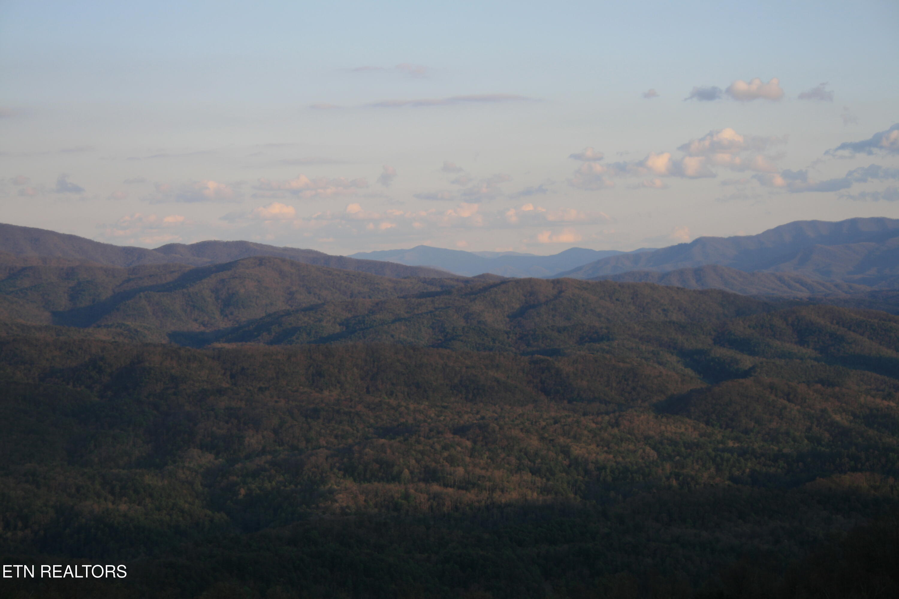 Tract 29r3 Chilhowee Mountain Trail Maryville TN 37803
