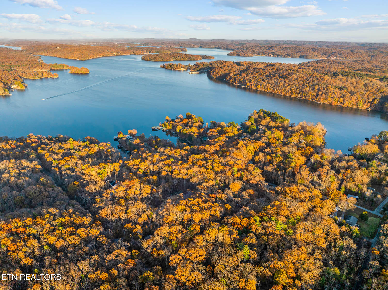 Lakeville Drive Spring City TN 37381