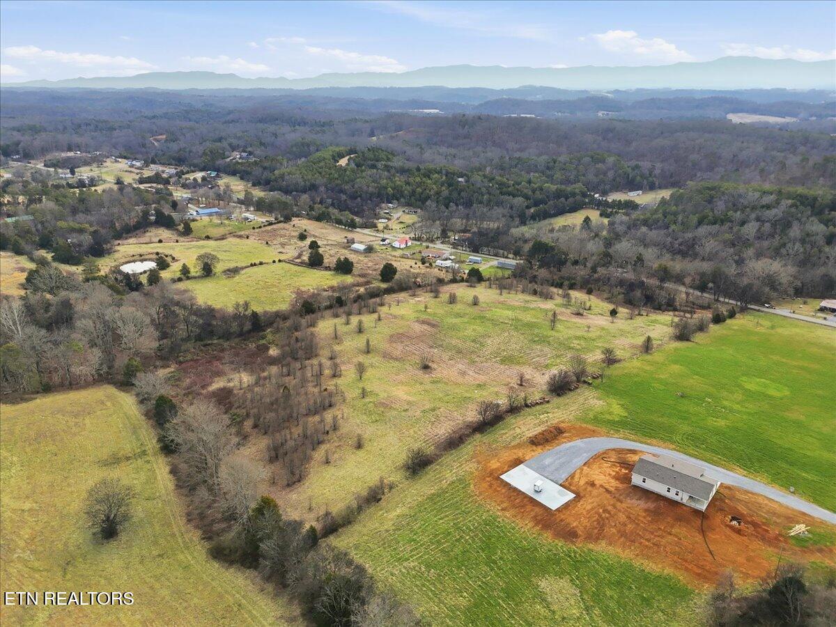 Lot 7 Thorngrove Pike Kodak TN 37764