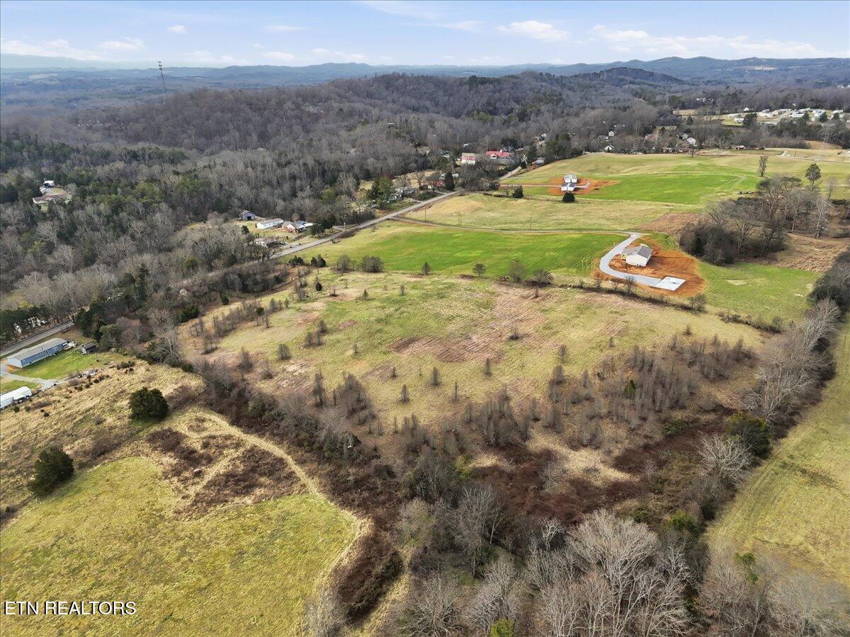 Lot 7 Thorngrove Pike Kodak TN 37764