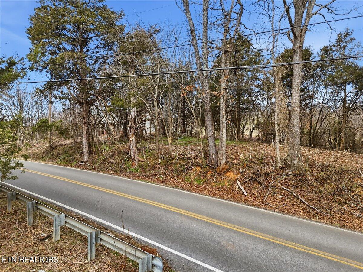 Lot 7 Thorngrove Pike Kodak TN 37764