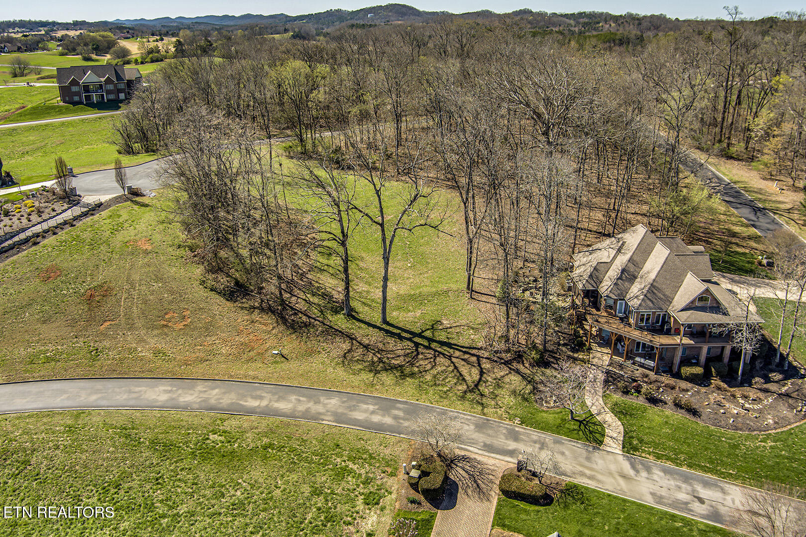 141 Song Sparrow Drive Vonore TN 37885