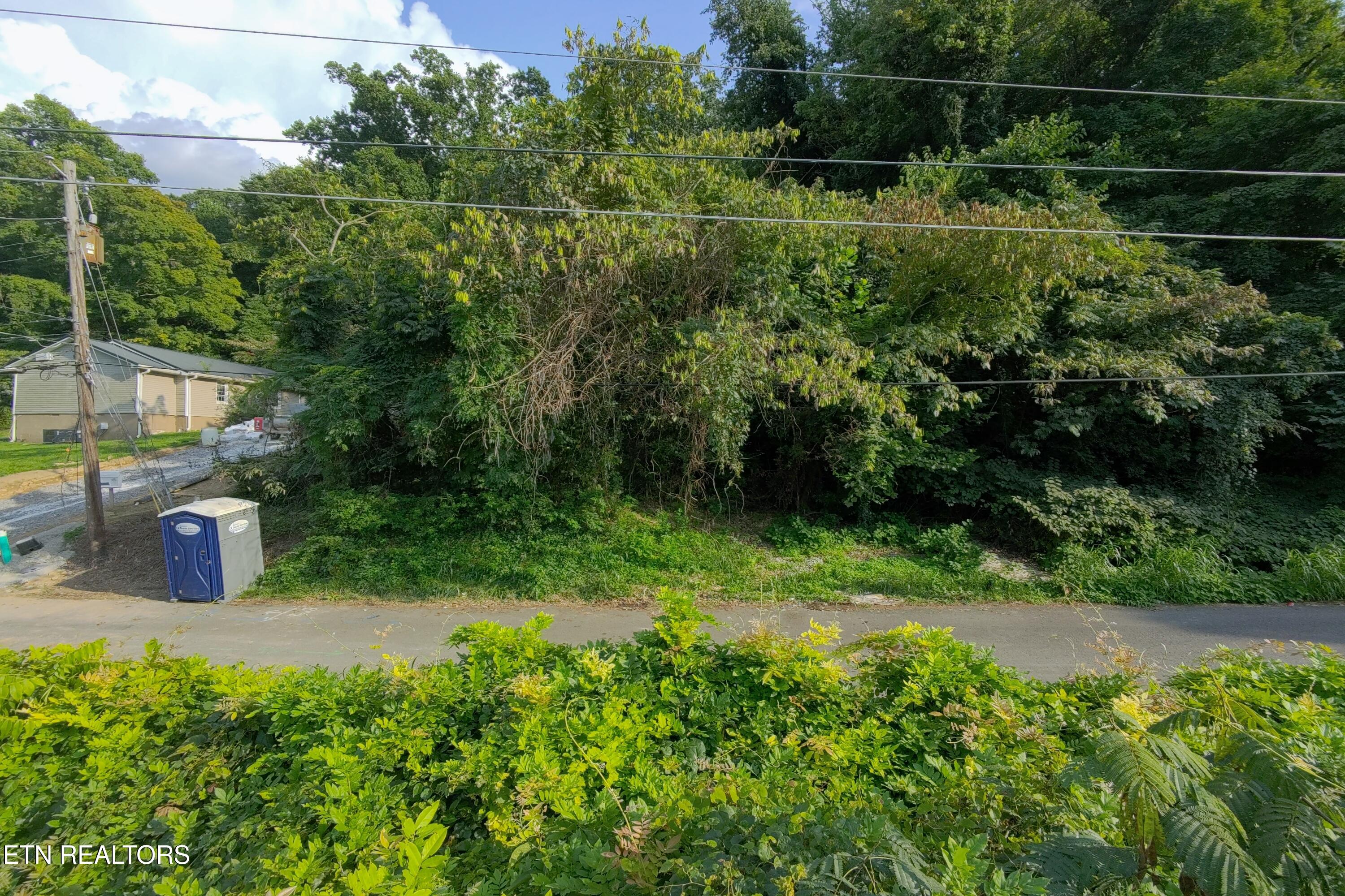 218 Shipman Drive Knoxville TN 37918