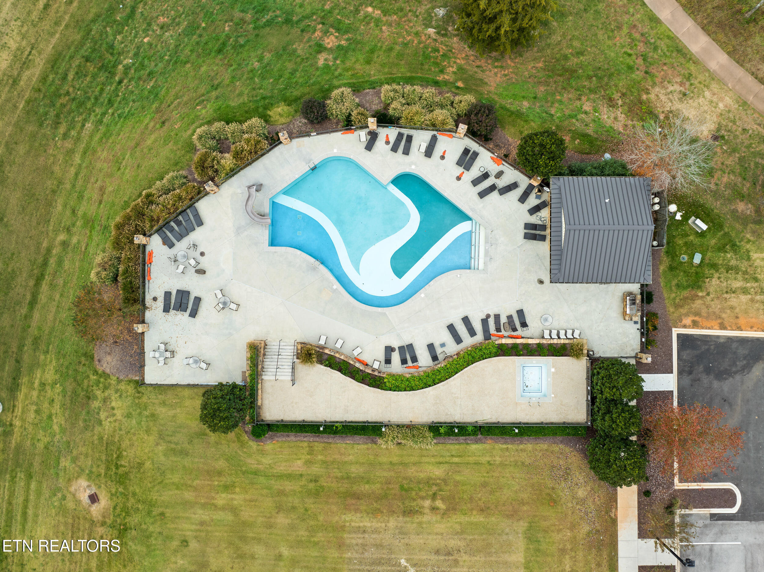 2920 Chestnut Lane Loudon TN 37774